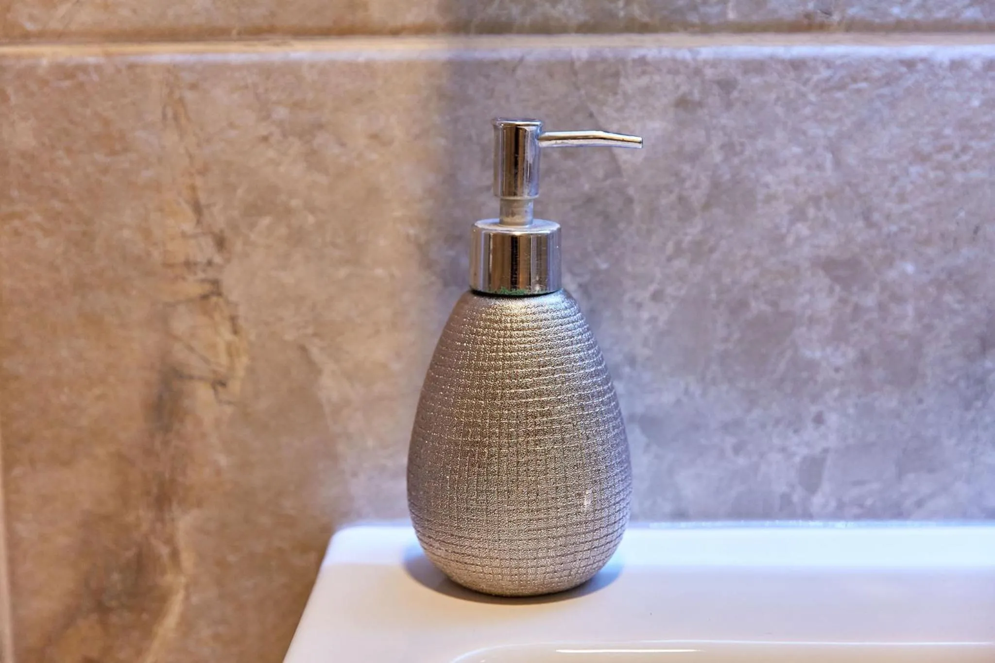 Bathroom in Apartamente Indigo by Alz