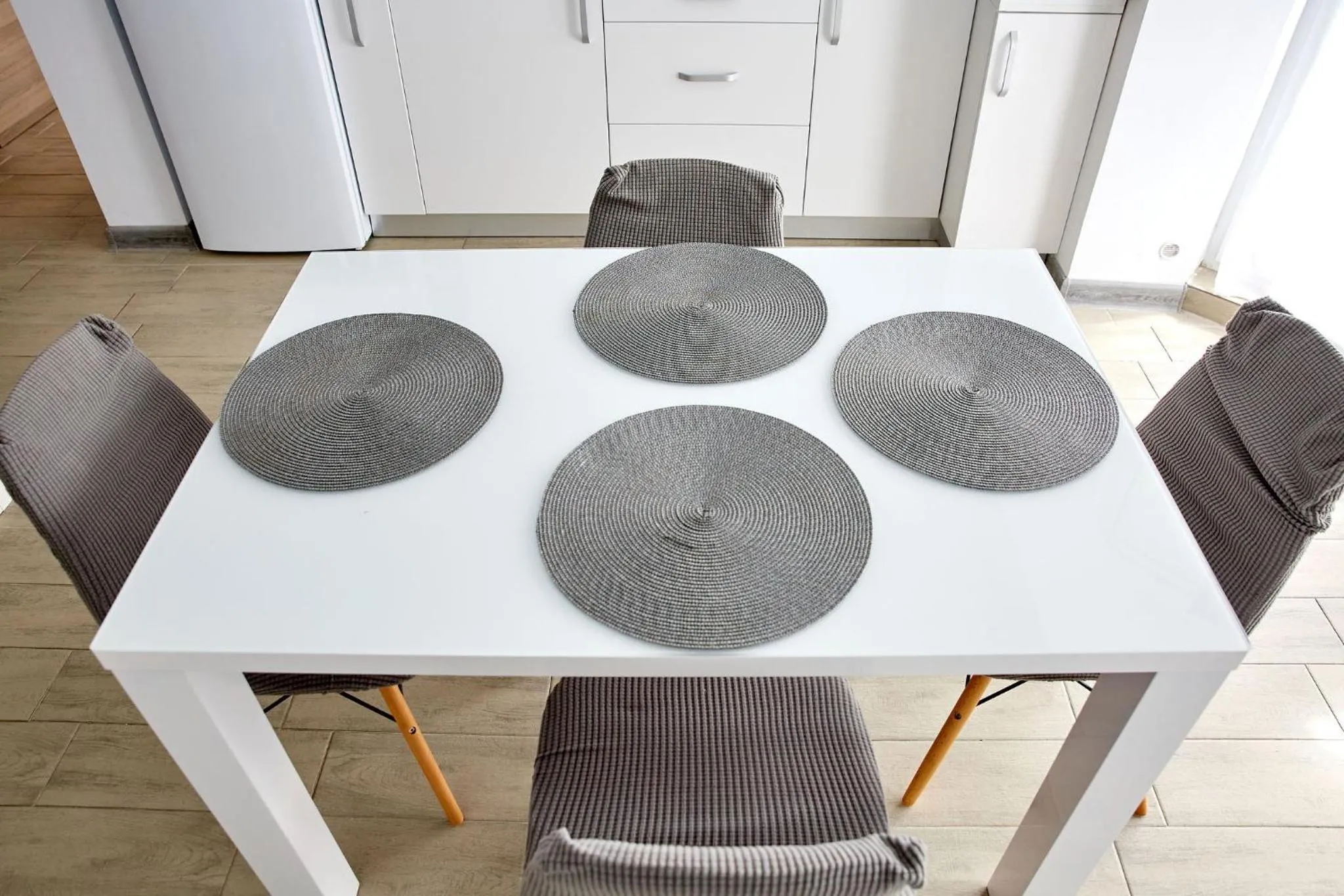 Kitchen or kitchenette in Apartamente Indigo by Alz