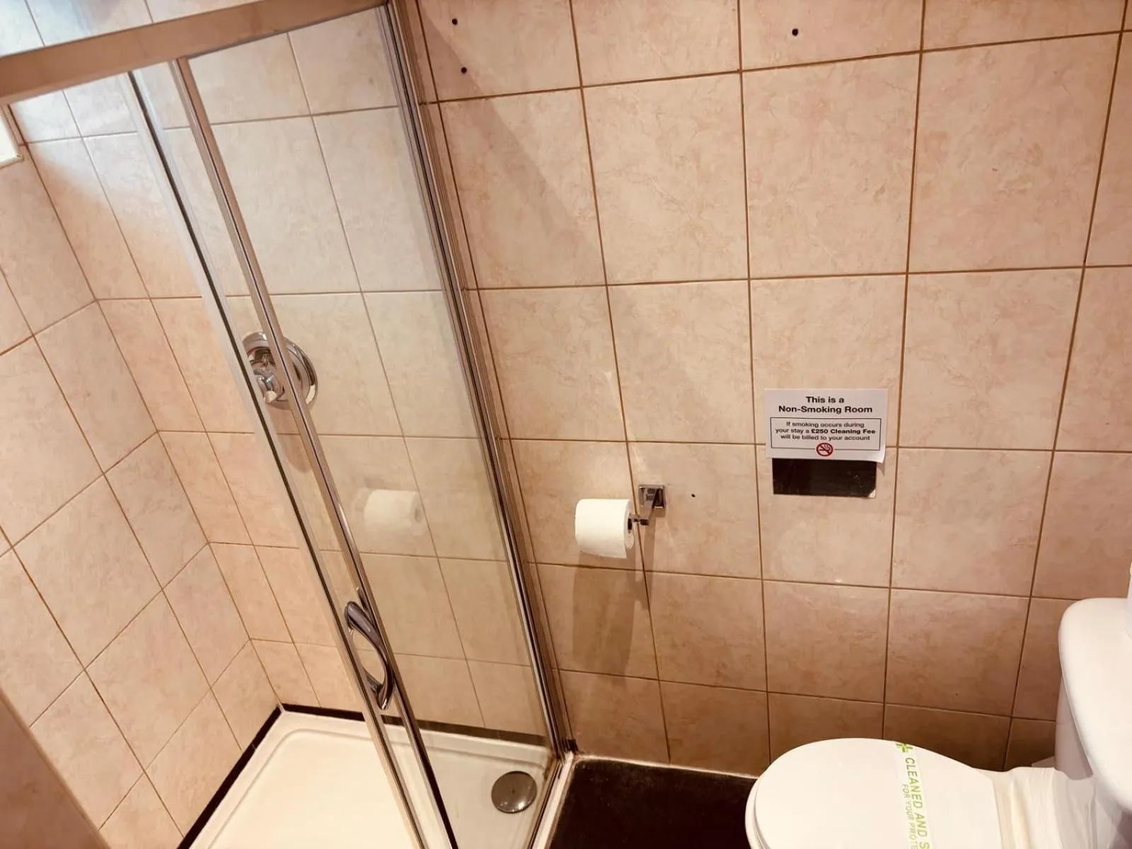 Acorn Lodge Hotel Gatwick & Parking