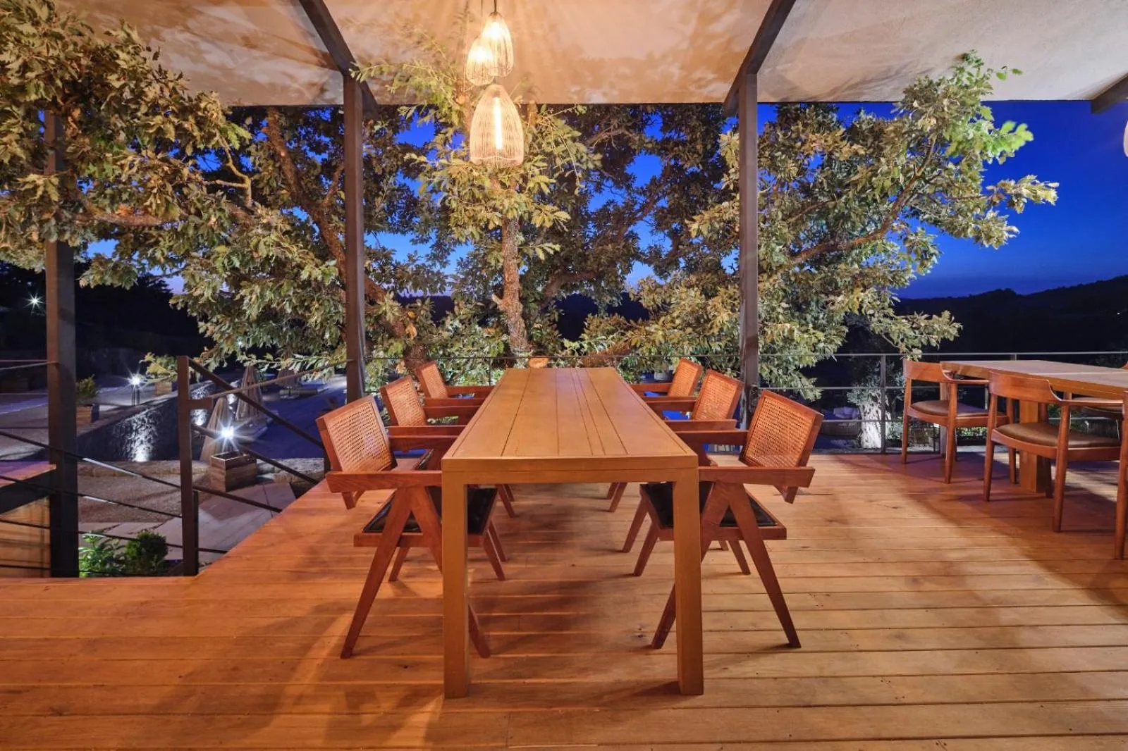 Restaurant/places to eat in Cabras Kazdağları