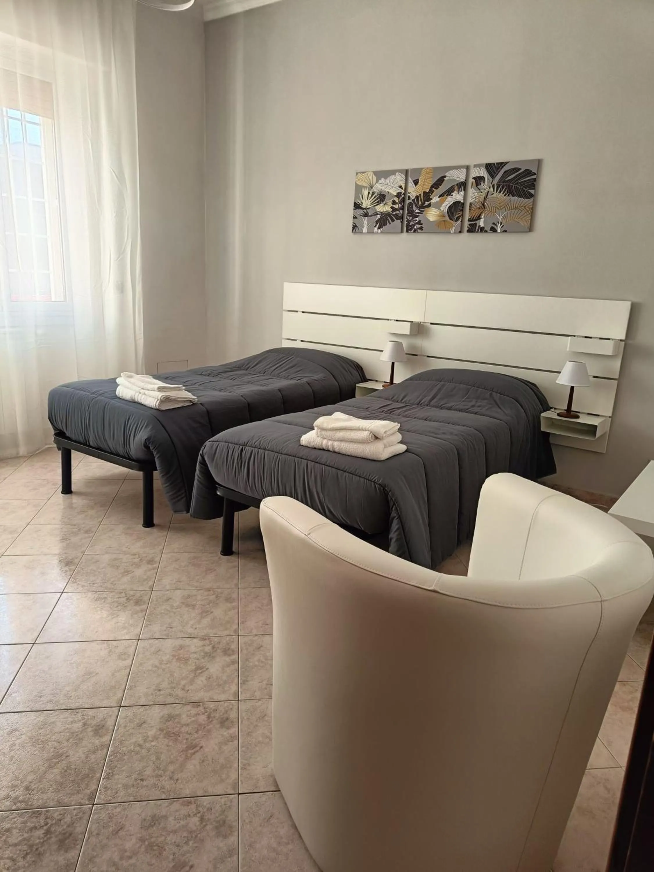 Bedroom, Bed in Tia Tourist Apartment Rome