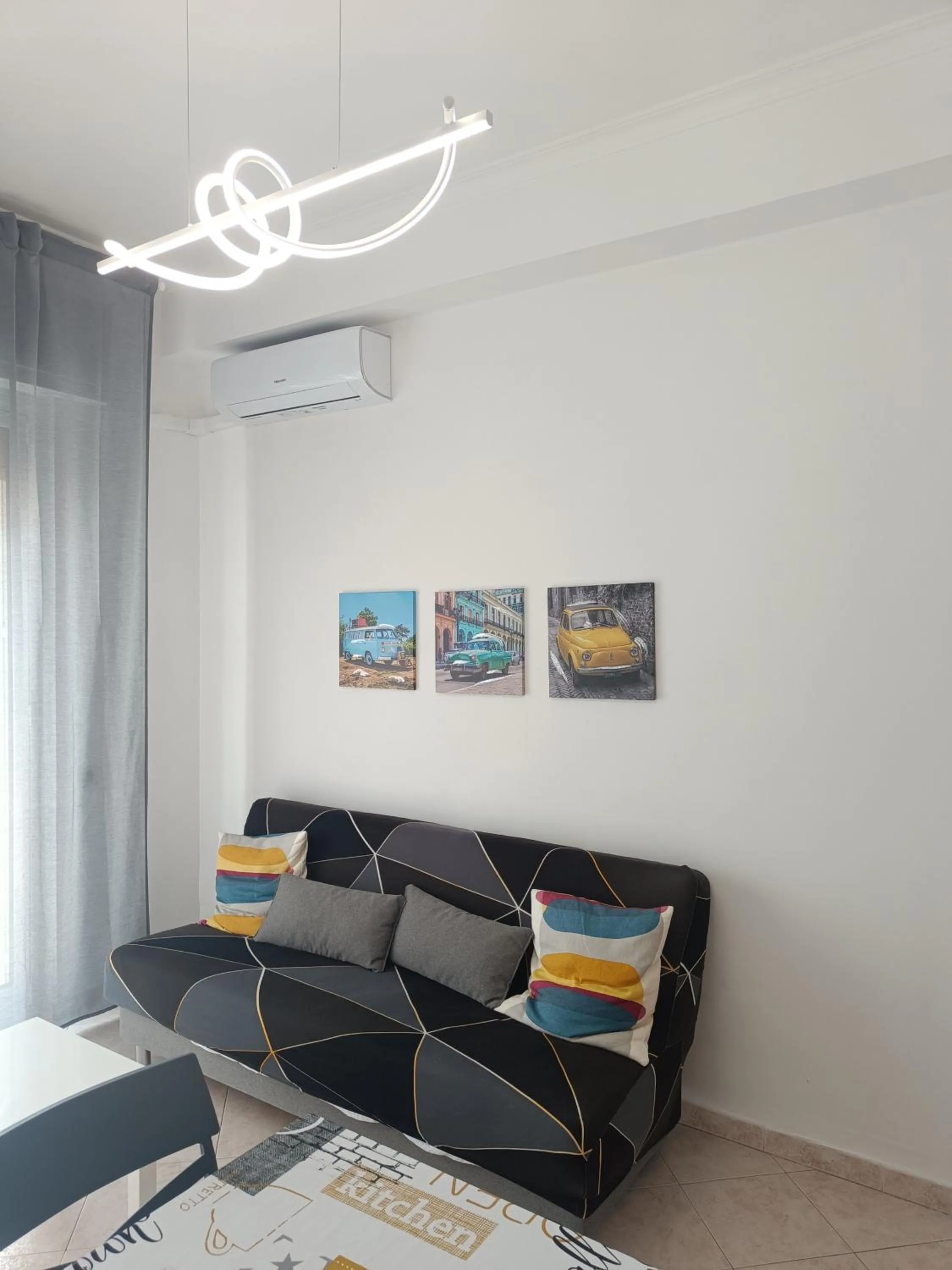 Living room in Tia Tourist Apartment Rome