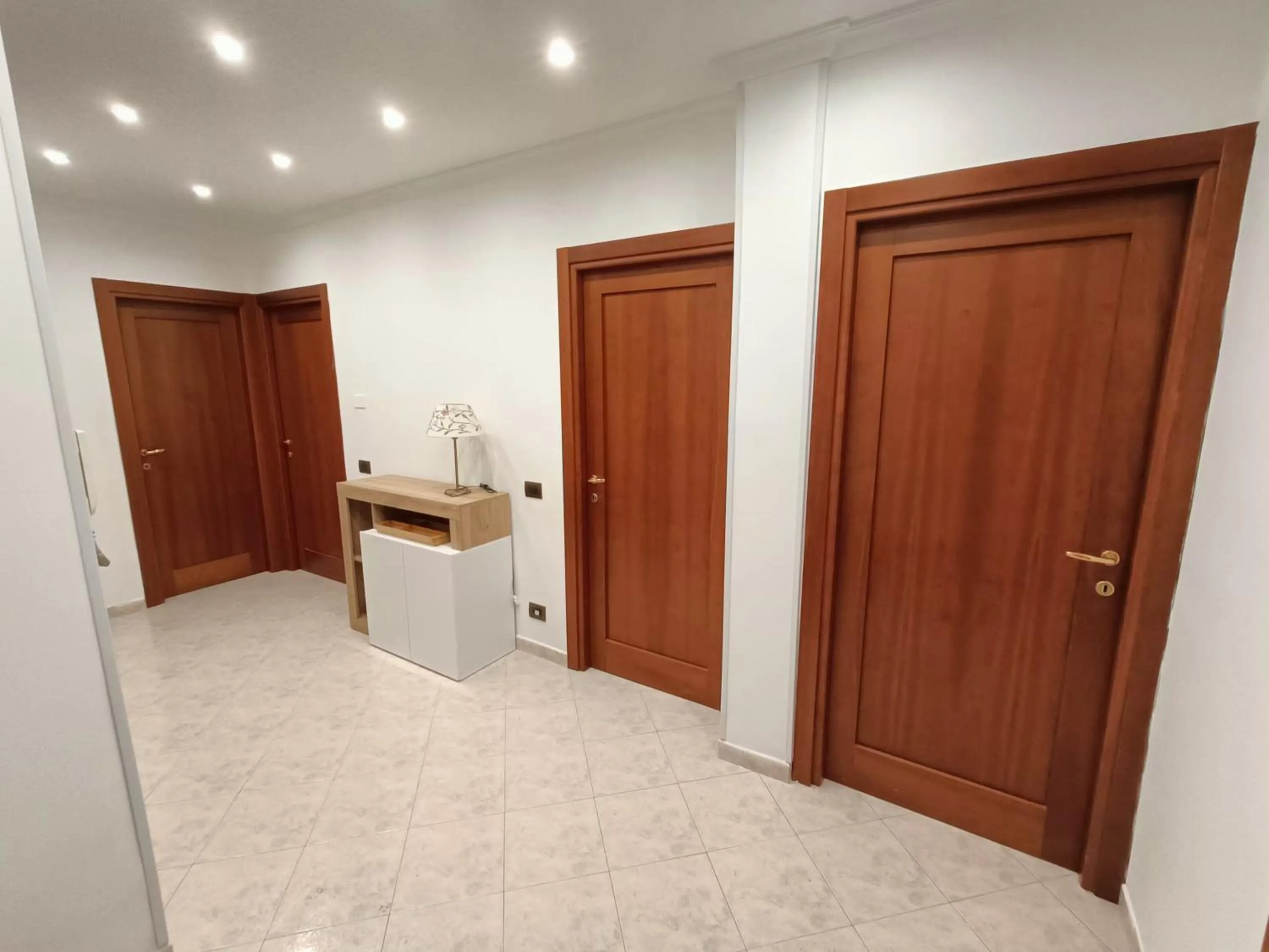 Lounge or bar in Tia Tourist Apartment Rome