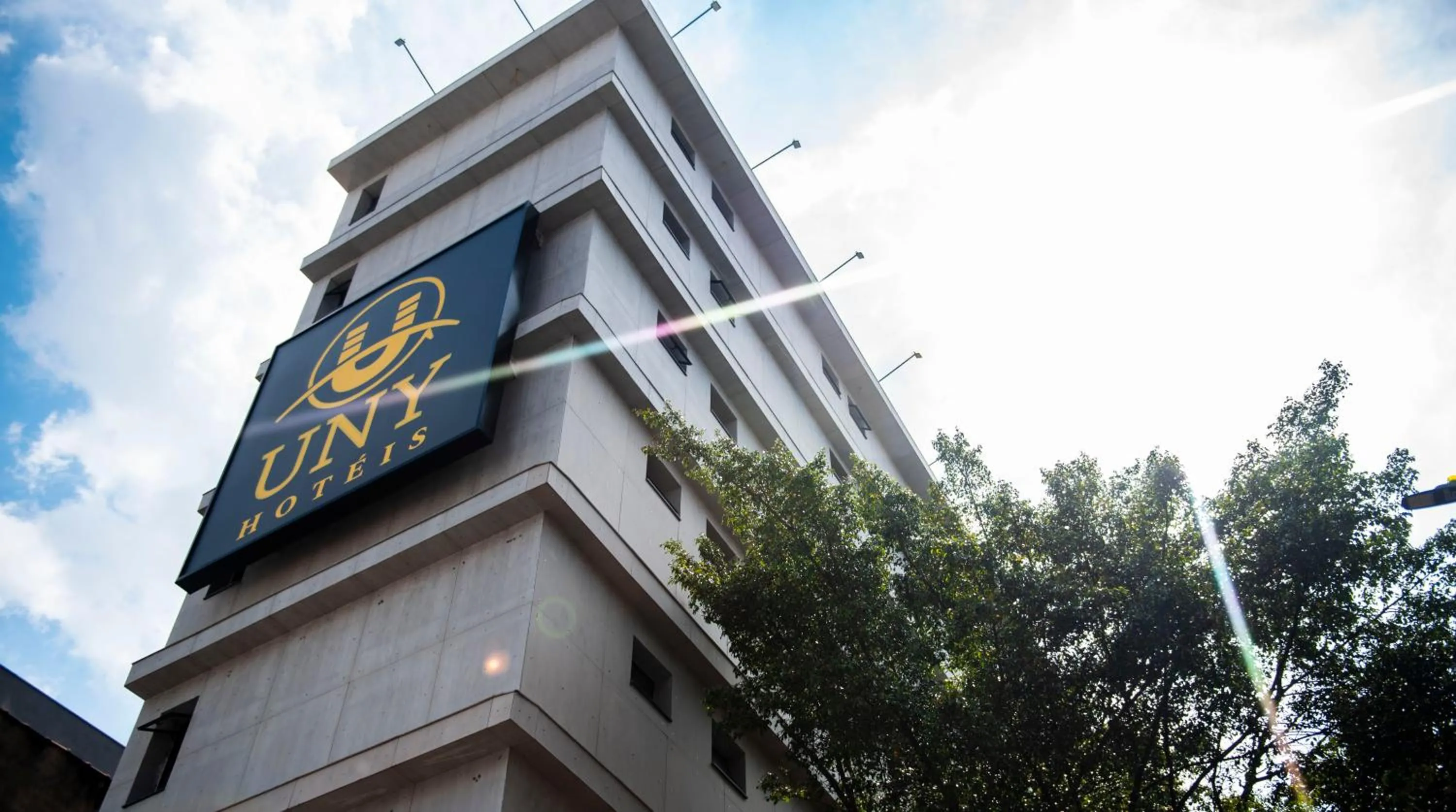 Property logo or sign in Uny Hotéis Brás