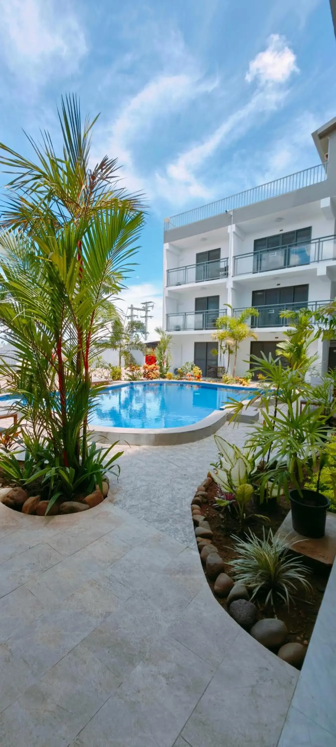 Property building in Ocean Breeze Apartment Hotel Property building in Ocean Breeze Apartment Hotel