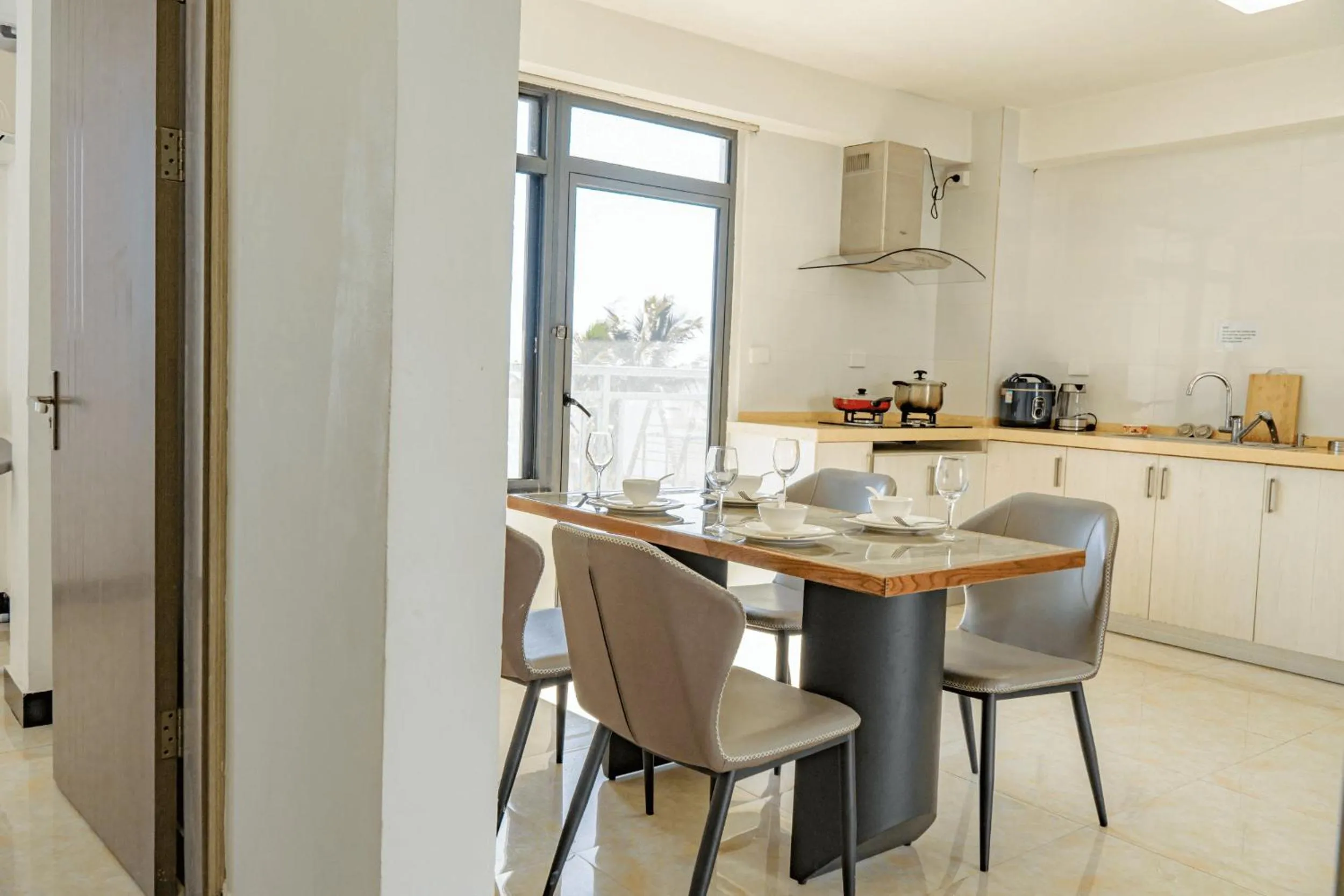 Coffee/tea facilities in Ocean Breeze Apartment Hotel