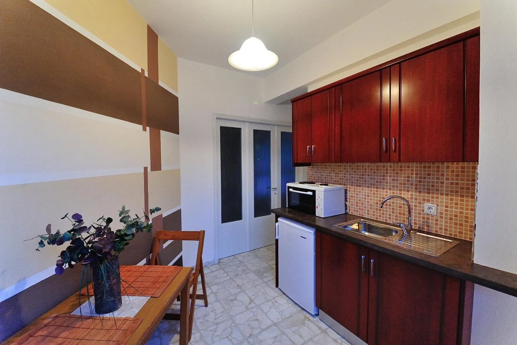 Kitchen or kitchenette in Villa Jeanna