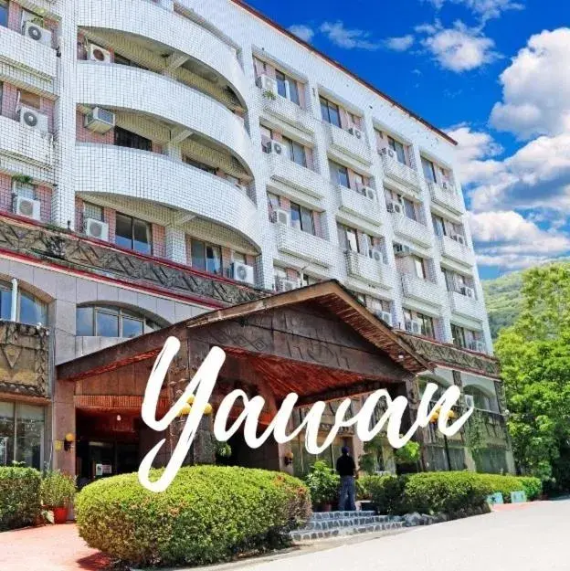 Property building in Yawan Hotel Property building in Yawan Hotel