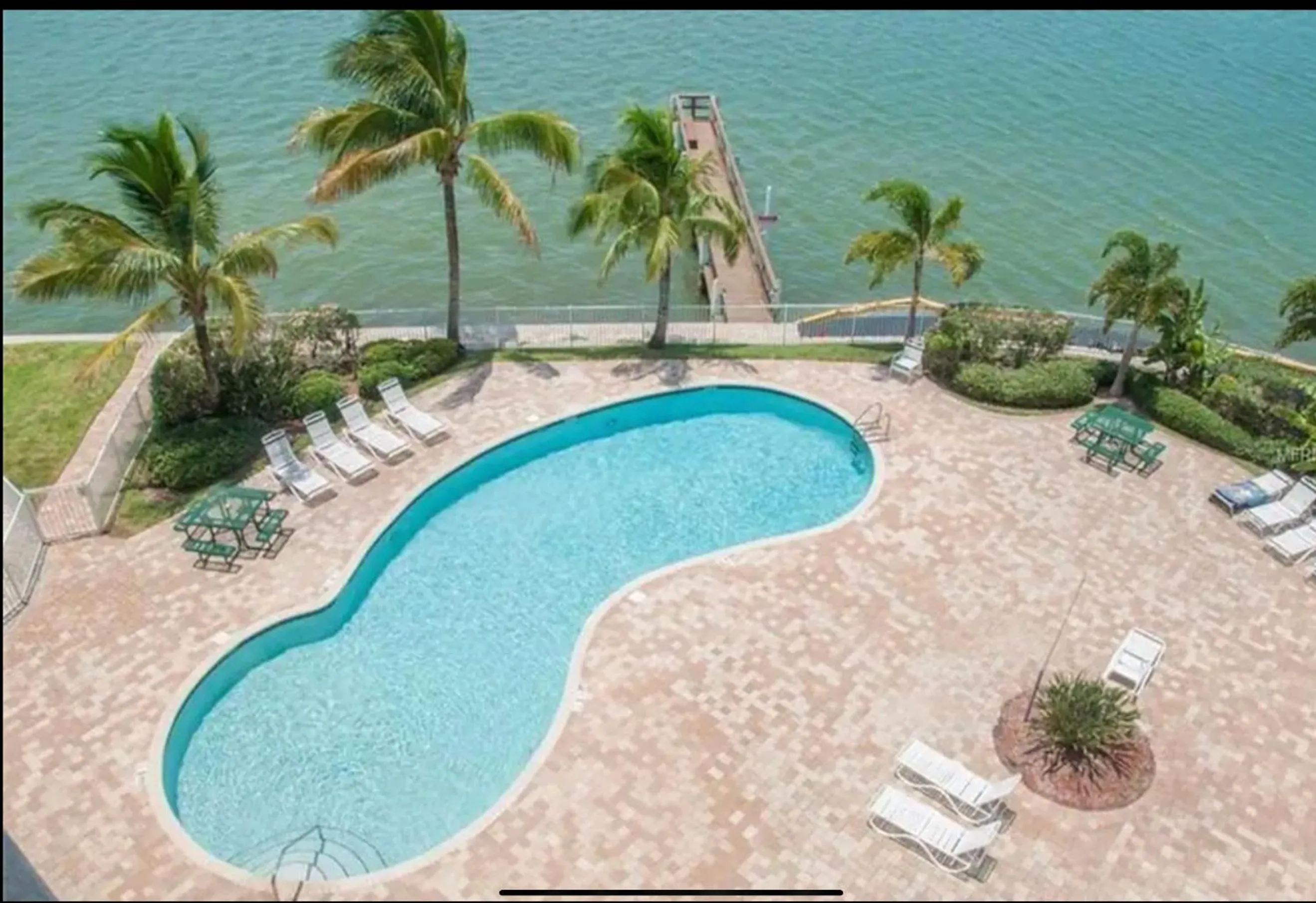 Boca Ciega Resort