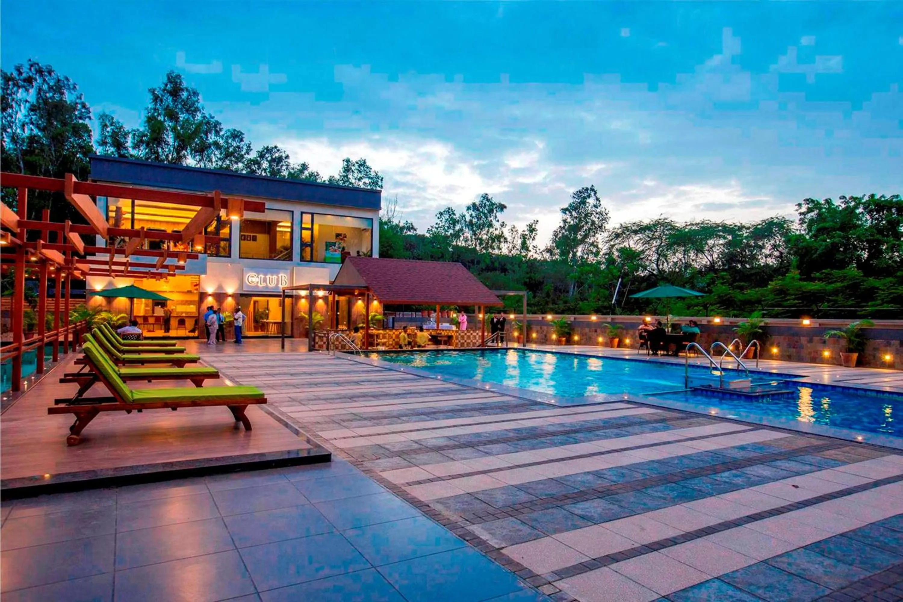 Facade/entrance in VITS Shalimar, Ankleshwar