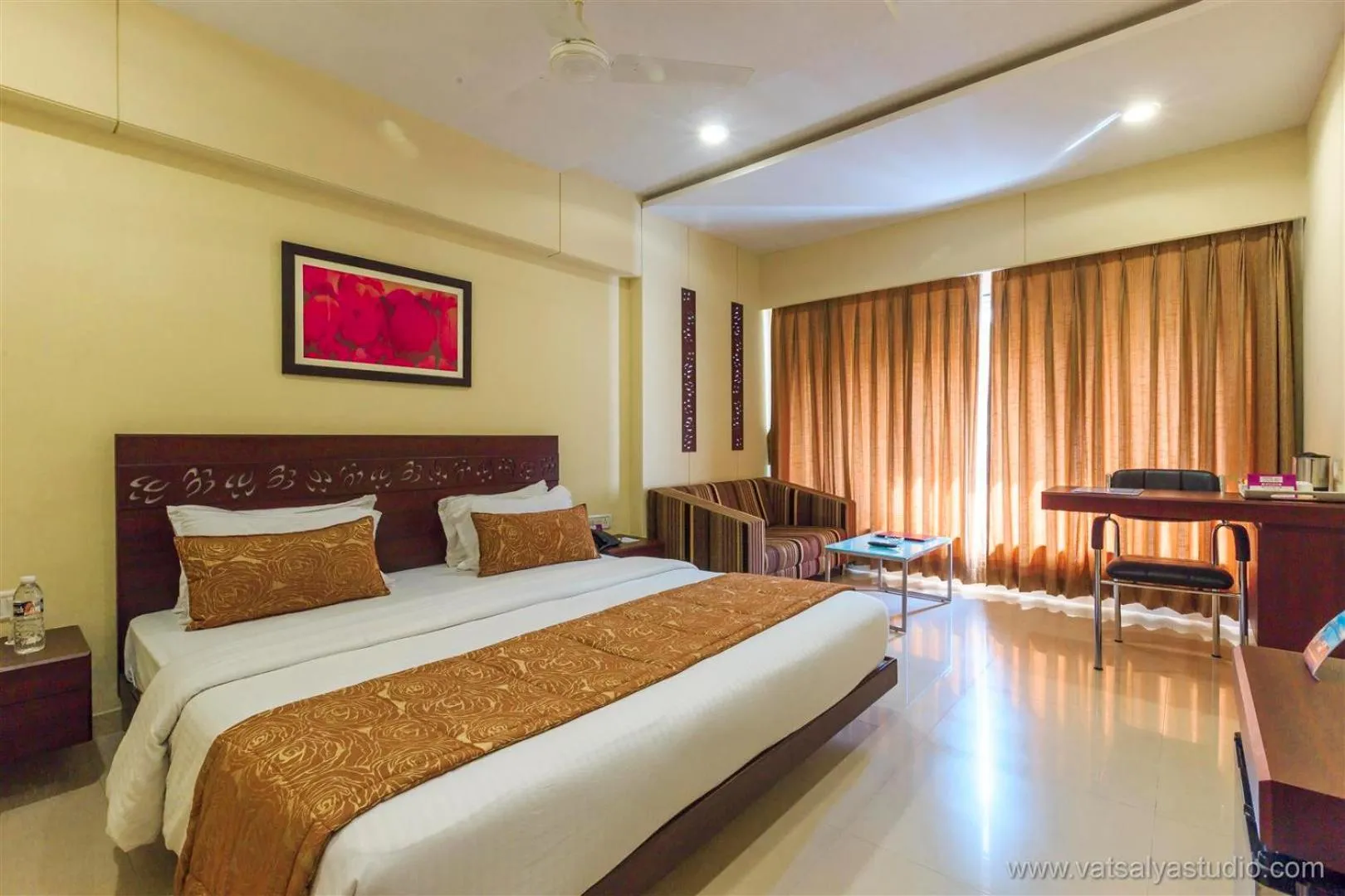 Bed in VITS Shalimar, Ankleshwar