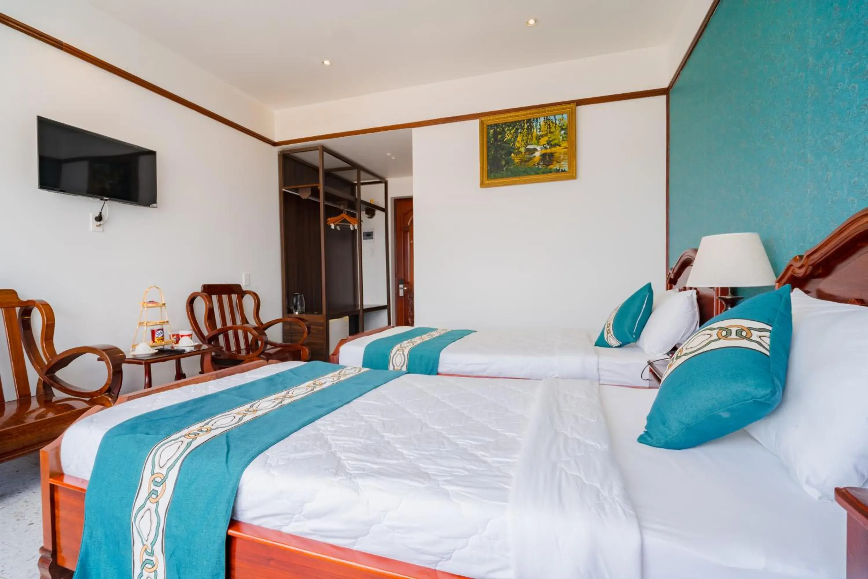 Bed in CHUONG DUONG HOTEL Bed in CHUONG DUONG HOTEL