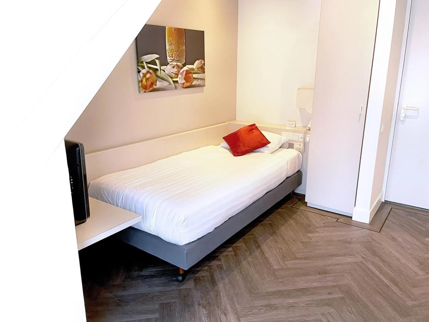 Bedroom, Bed in Fletcher Hotel-Restaurant Oud London