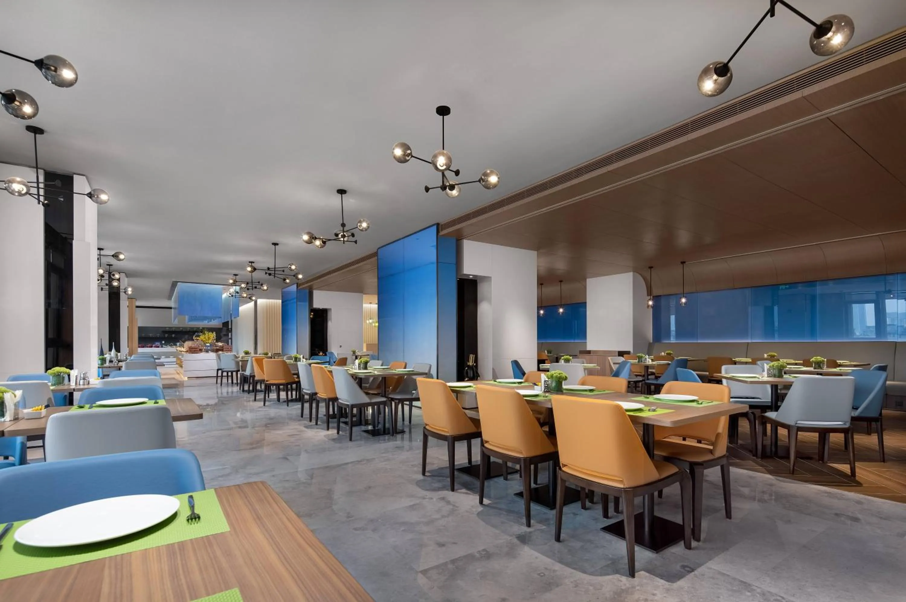 Restaurant/places to eat in Hampton by Hilton Guangzhou Luoxi