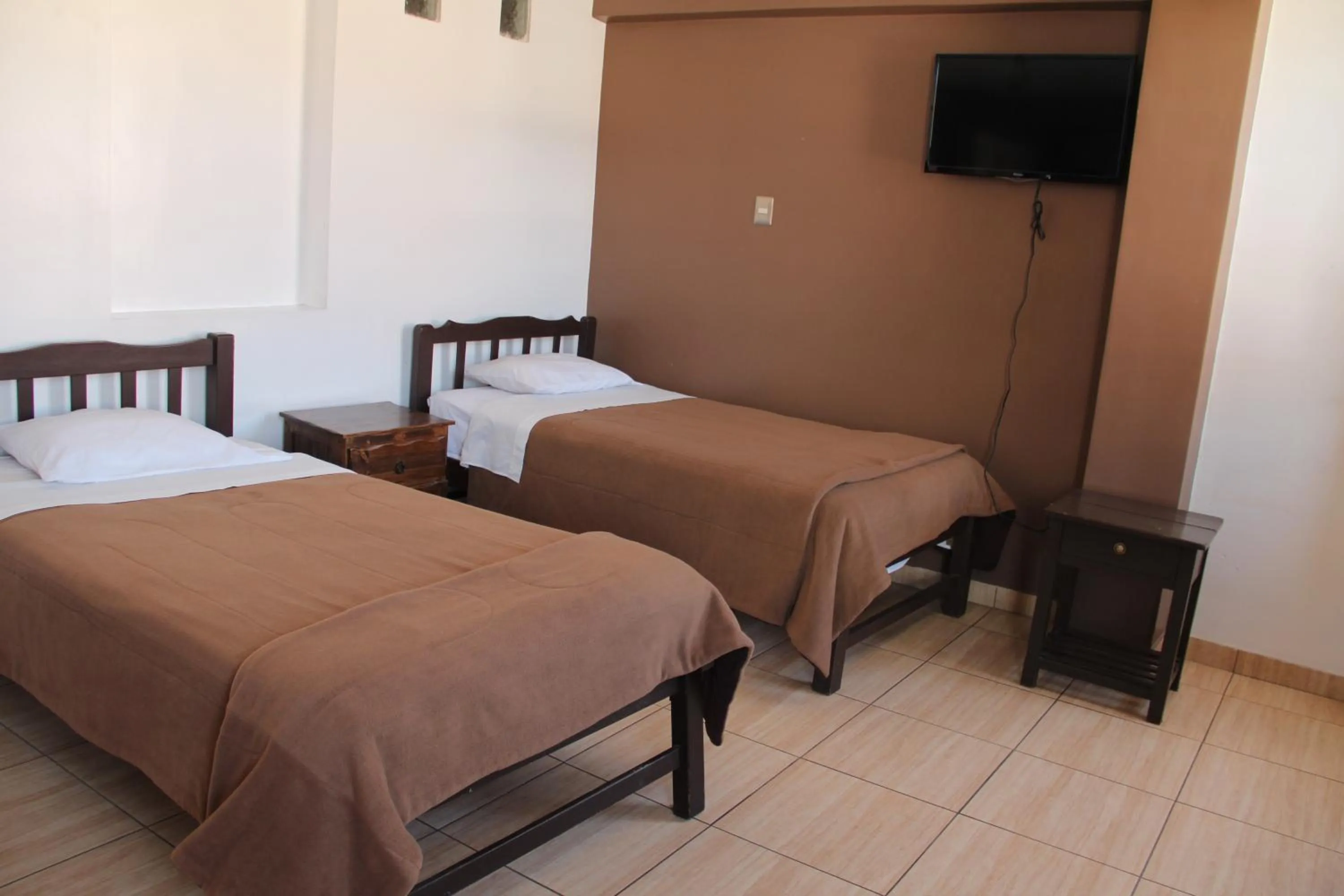 Photo of the whole room, Bed in Hotel de Turistas Huaraz