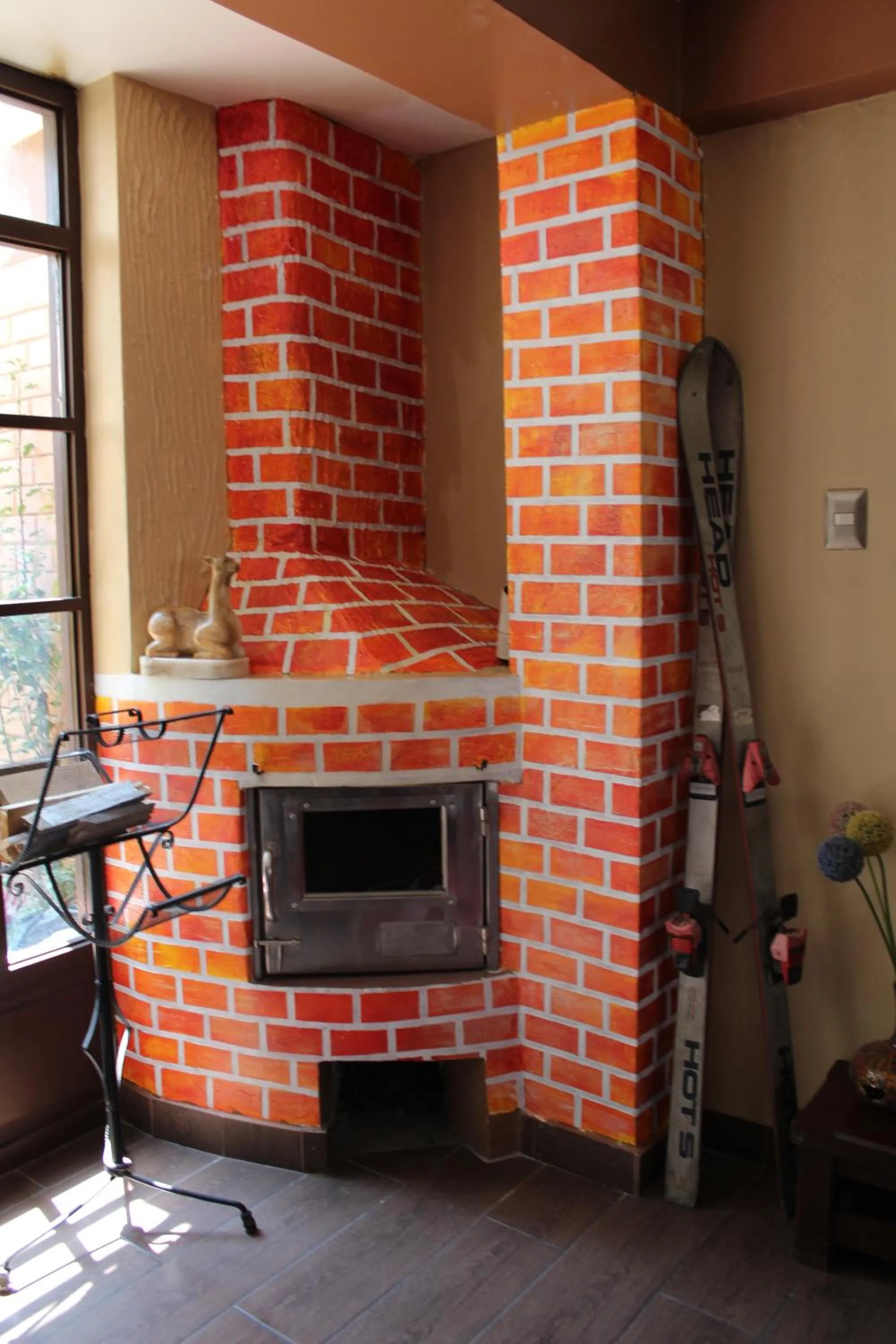fireplace in Hotel de Turistas Huaraz