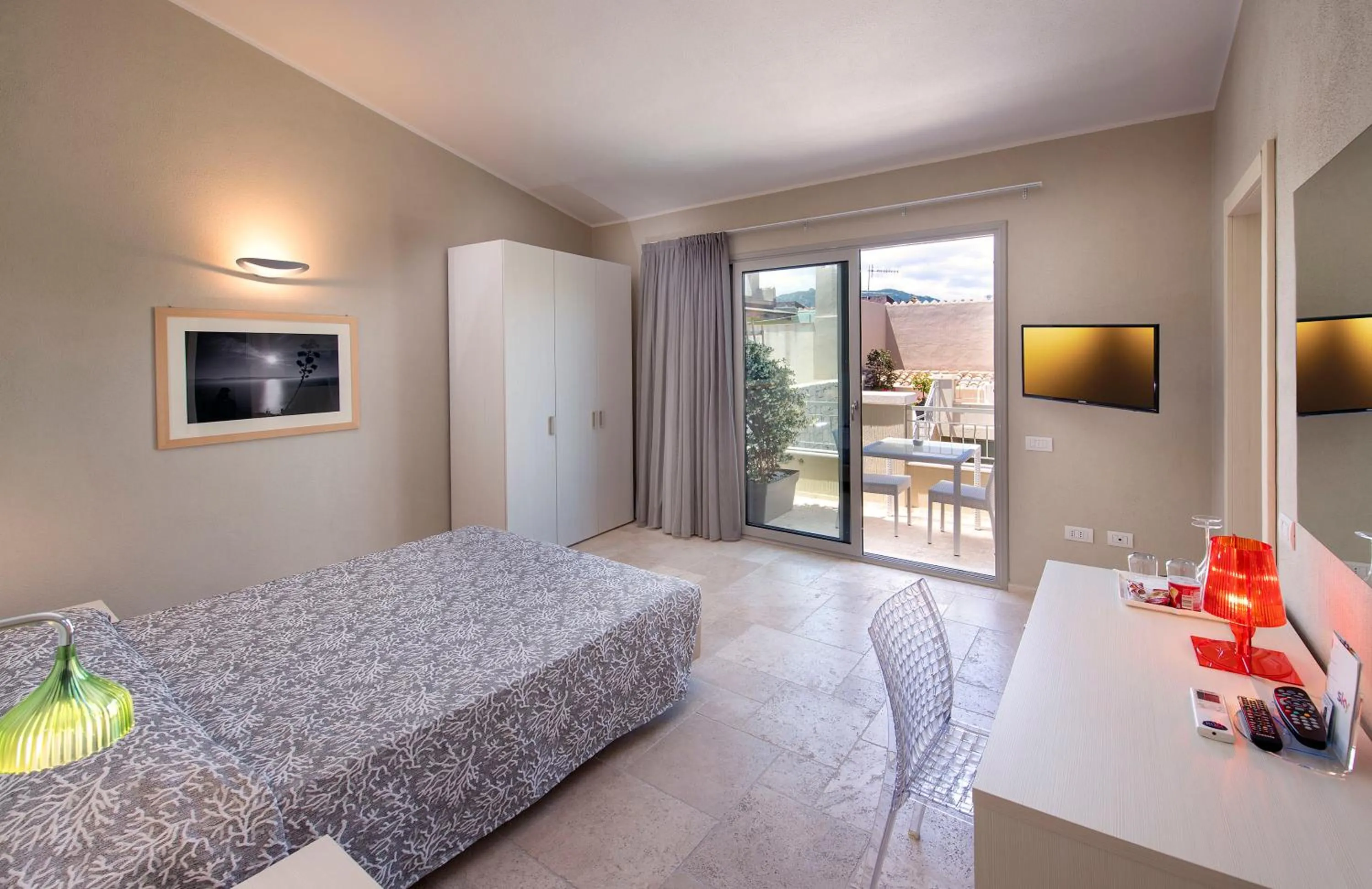 Bed in Domu Noa Hotel