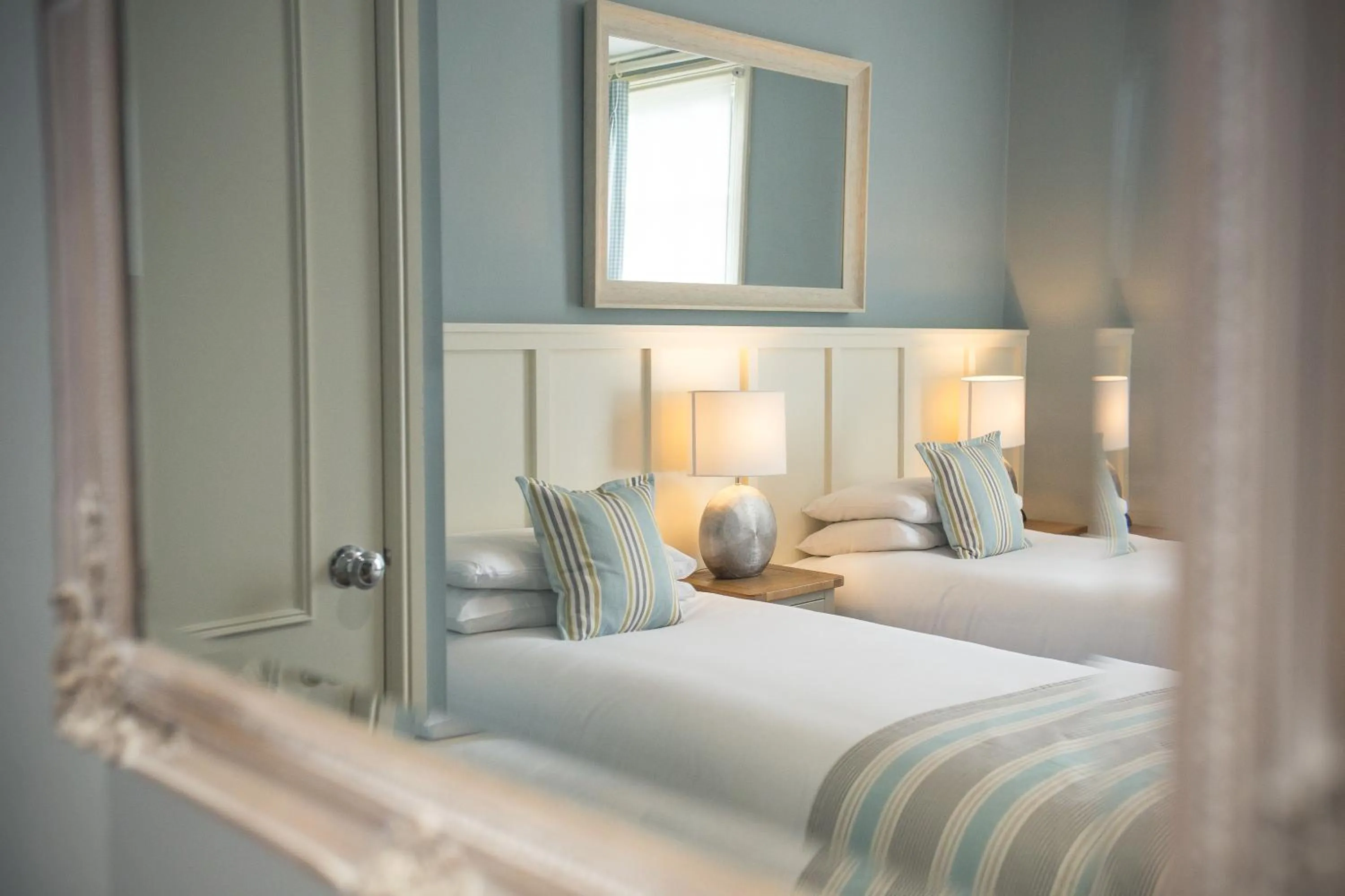 Bed in George Hotel, BW Signature Collection