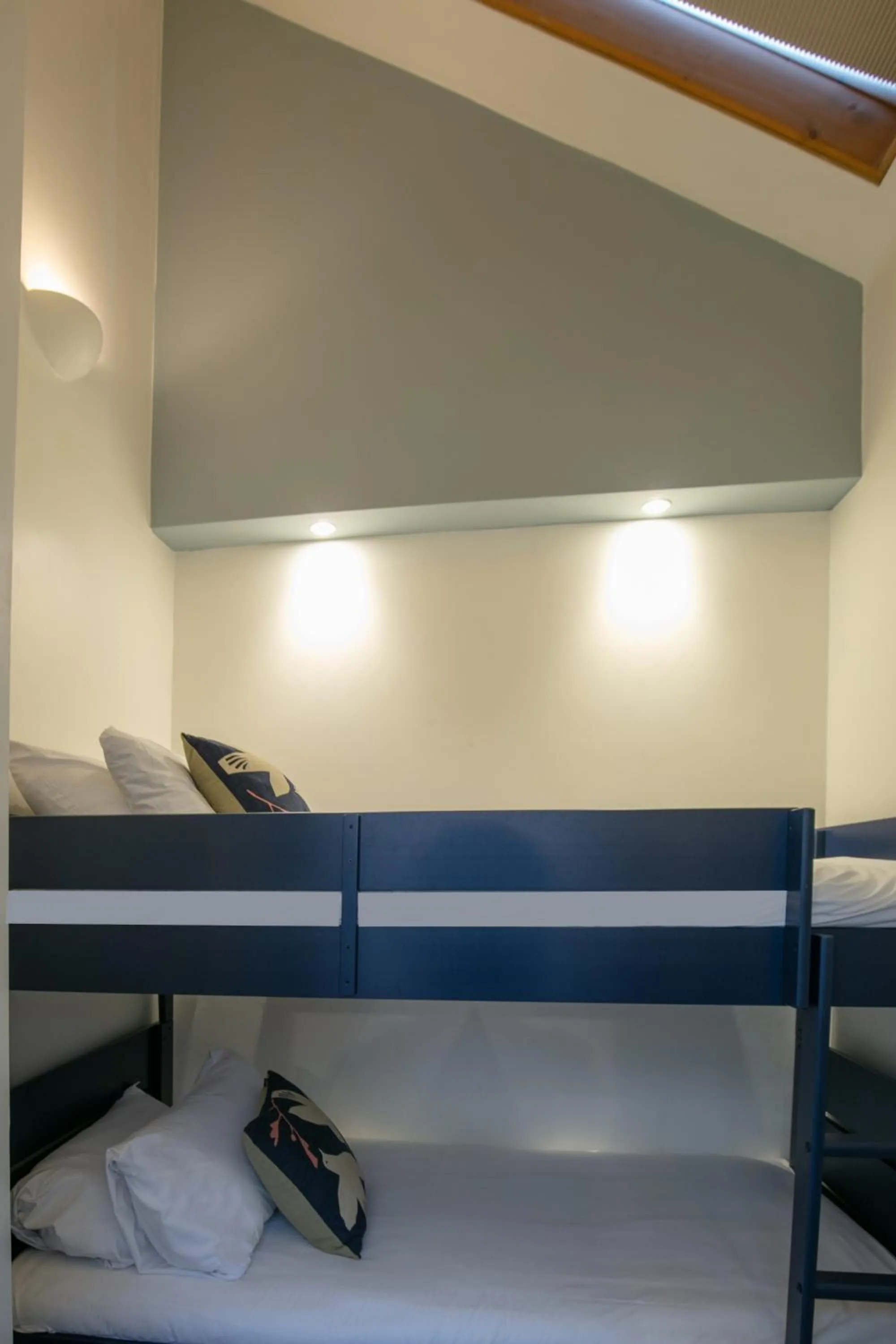 Bedroom, Bed in George Hotel, BW Signature Collection