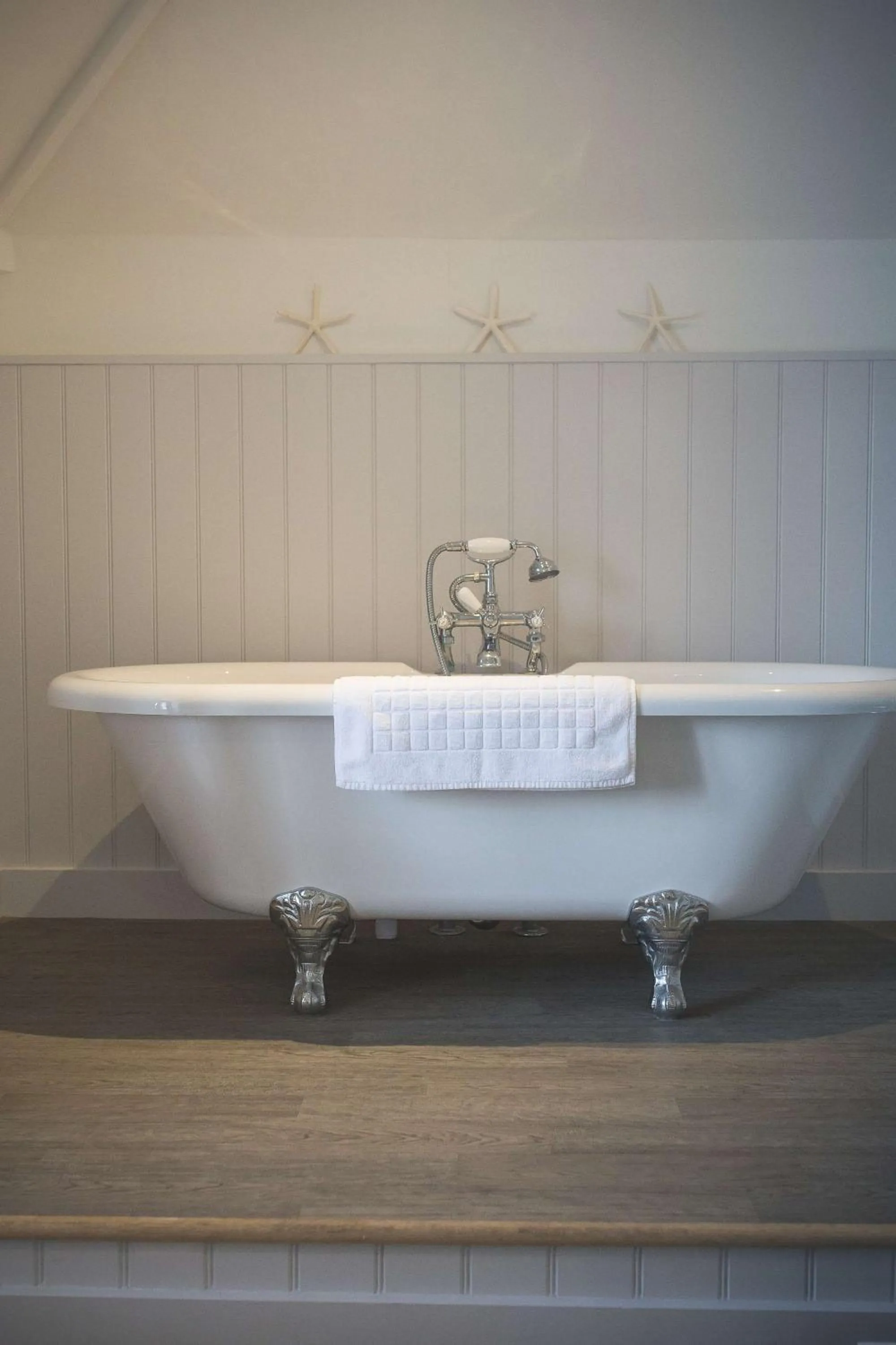 Bathroom in George Hotel, BW Signature Collection