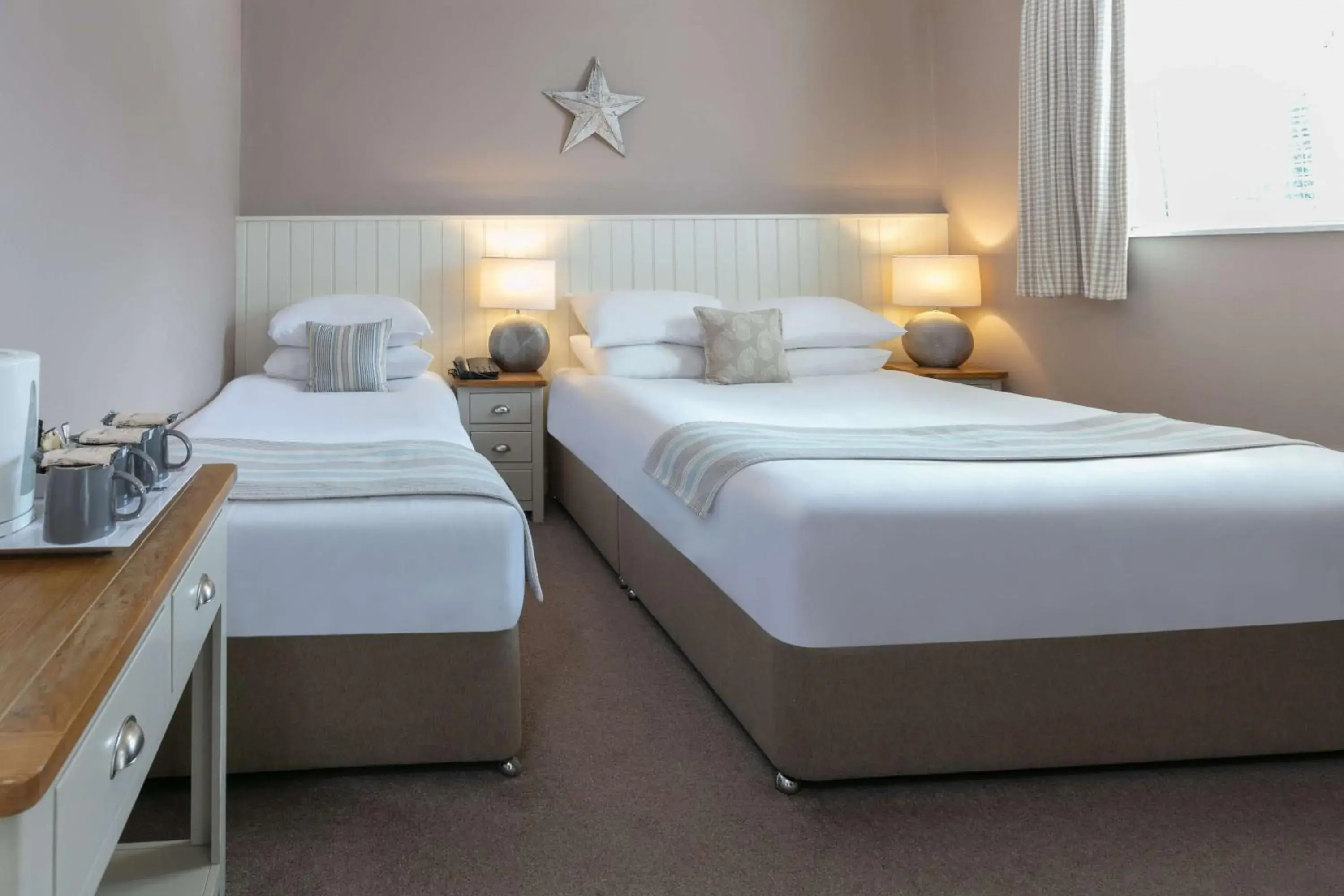 Bedroom, Bed in George Hotel, BW Signature Collection Bedroom, Bed in George Hotel, BW Signature Collection