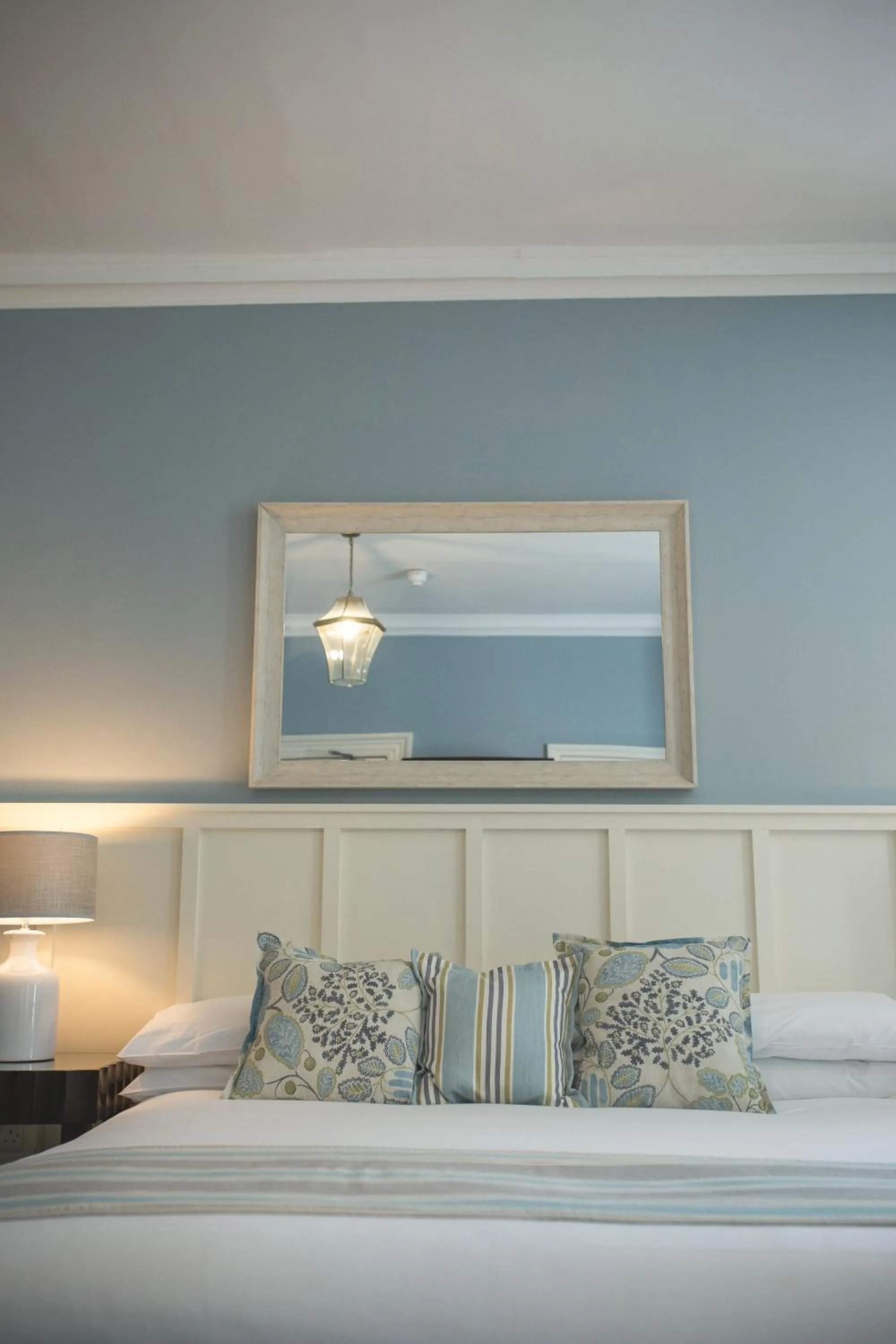 Bed in George Hotel, BW Signature Collection