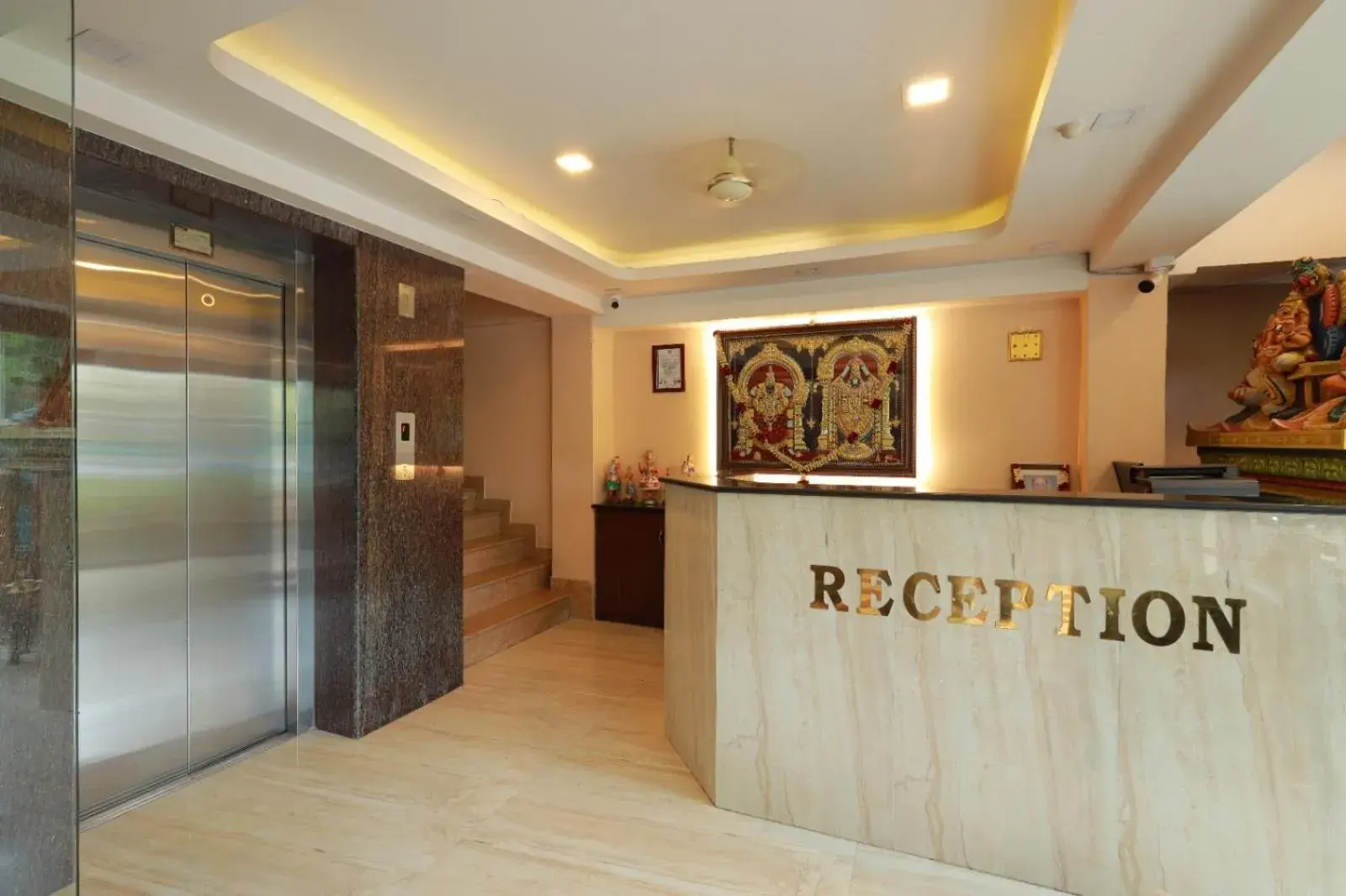 Lobby or reception in Hotel Nakshatra Inn VL Tuticorin Lobby or reception in Hotel Nakshatra Inn VL Tuticorin