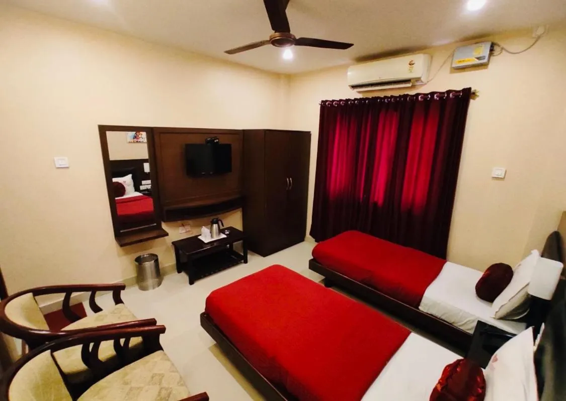 Bedroom, Bed in Hotel Nakshatra Inn VL Tuticorin