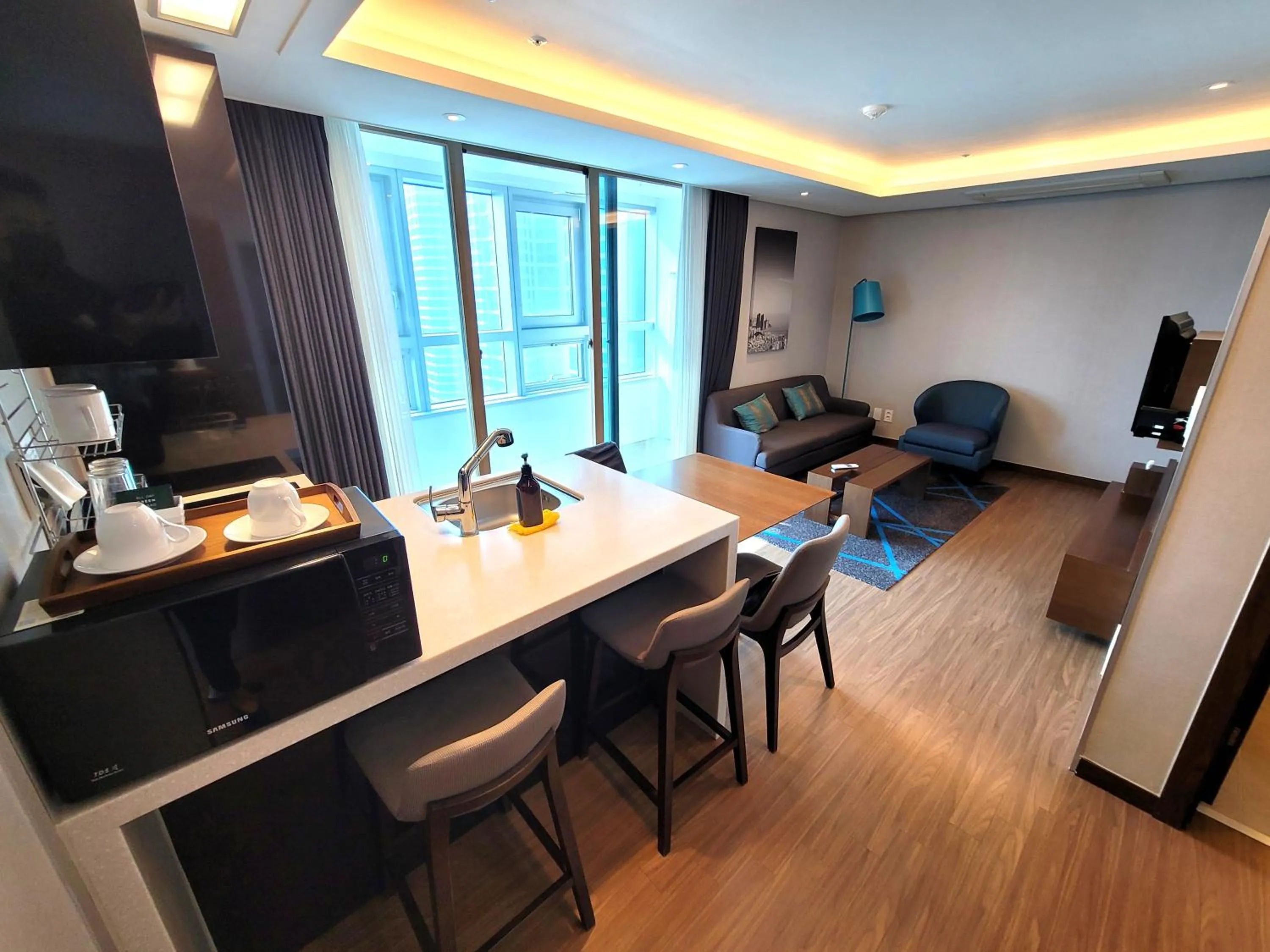 Kitchen or kitchenette in W Residence Hotel
