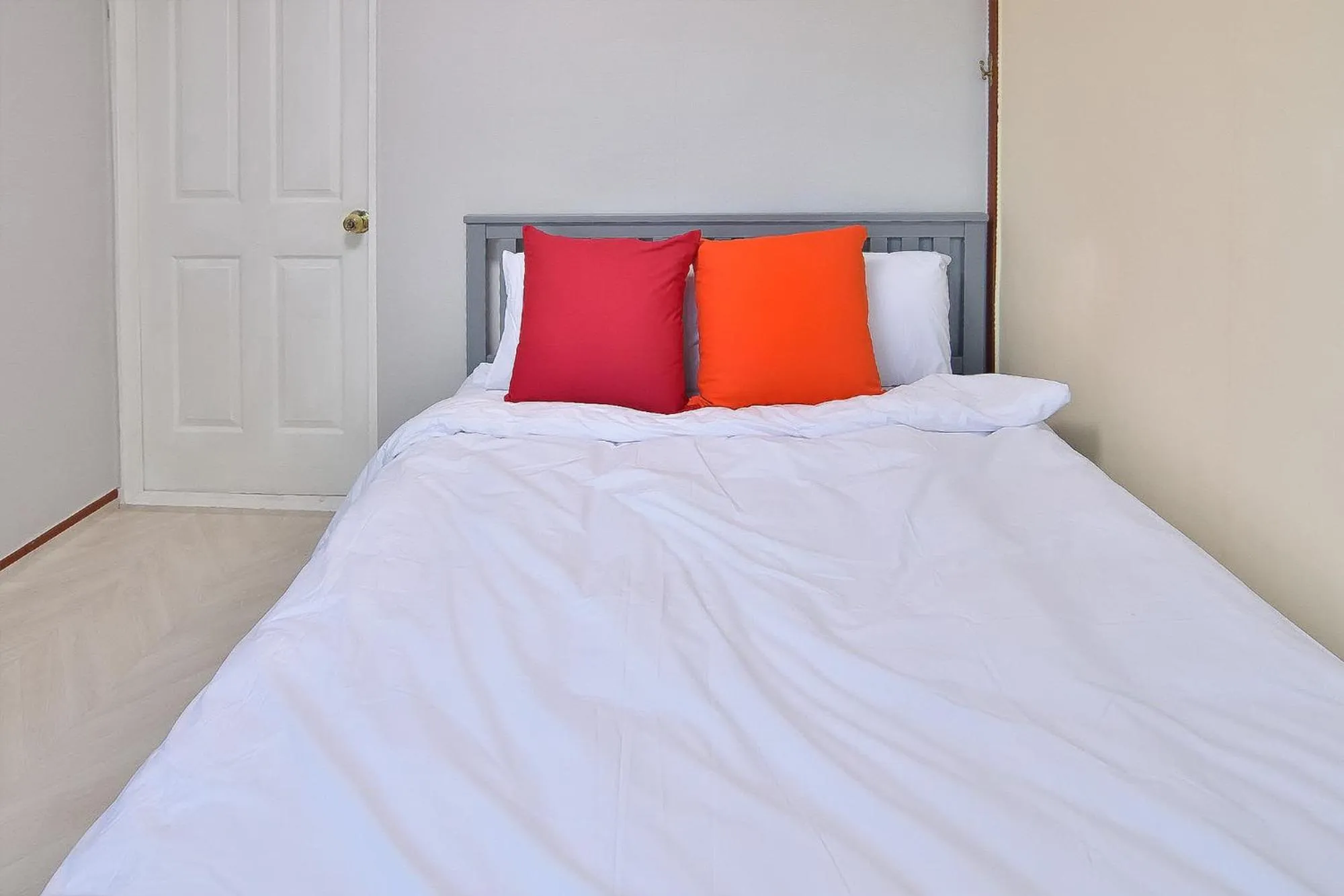 Bed in Yangyang Pulbit Pension