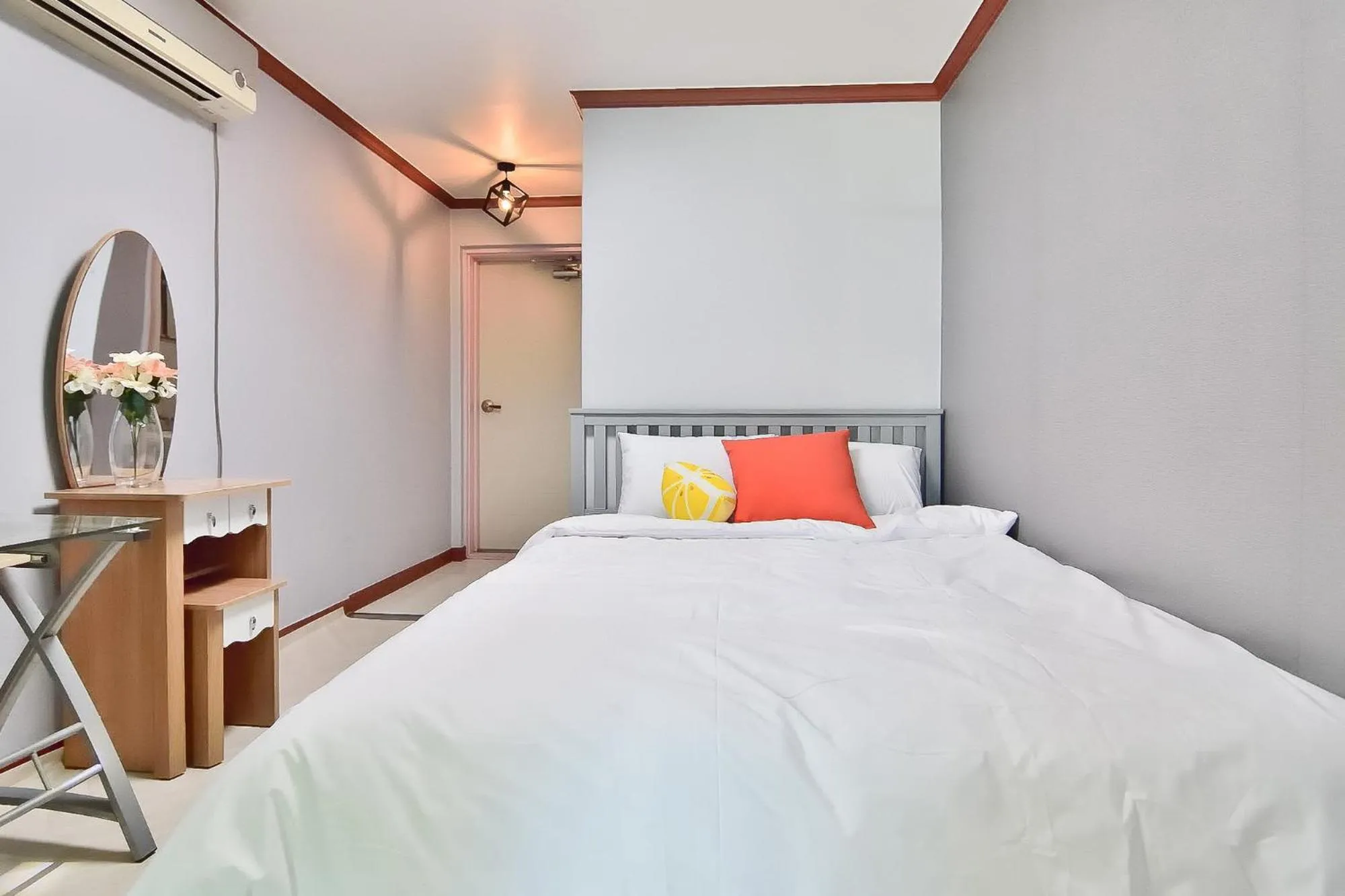 Bed in Yangyang Pulbit Pension