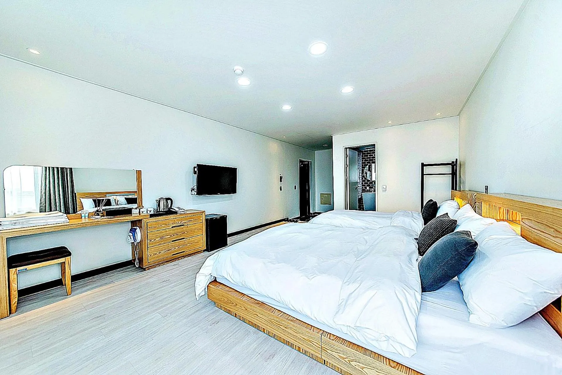 Bed in Nine Boutique Hotel