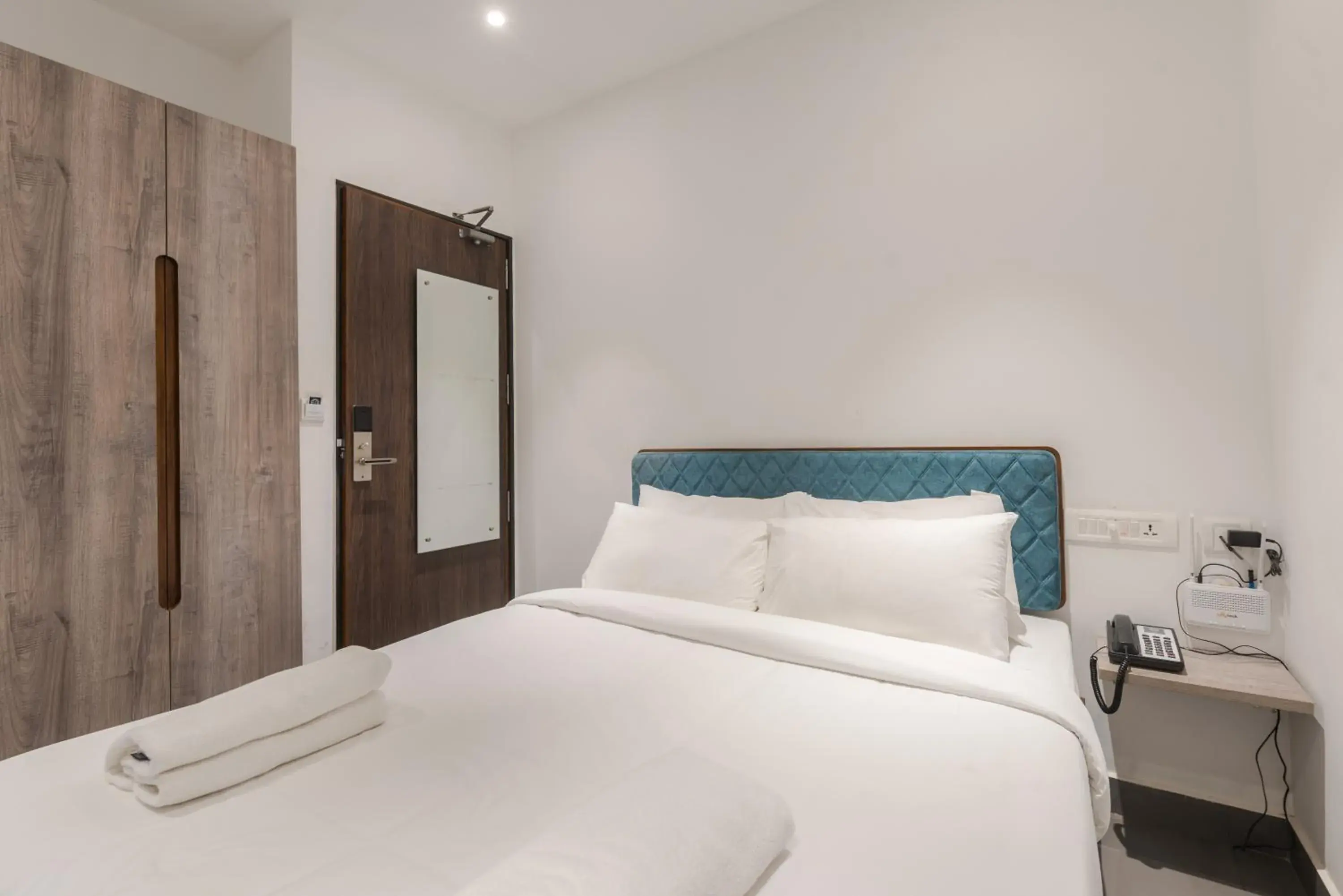 Photo of the whole room, Bed in Shoolin Palace Photo of the whole room, Bed in Shoolin Palace