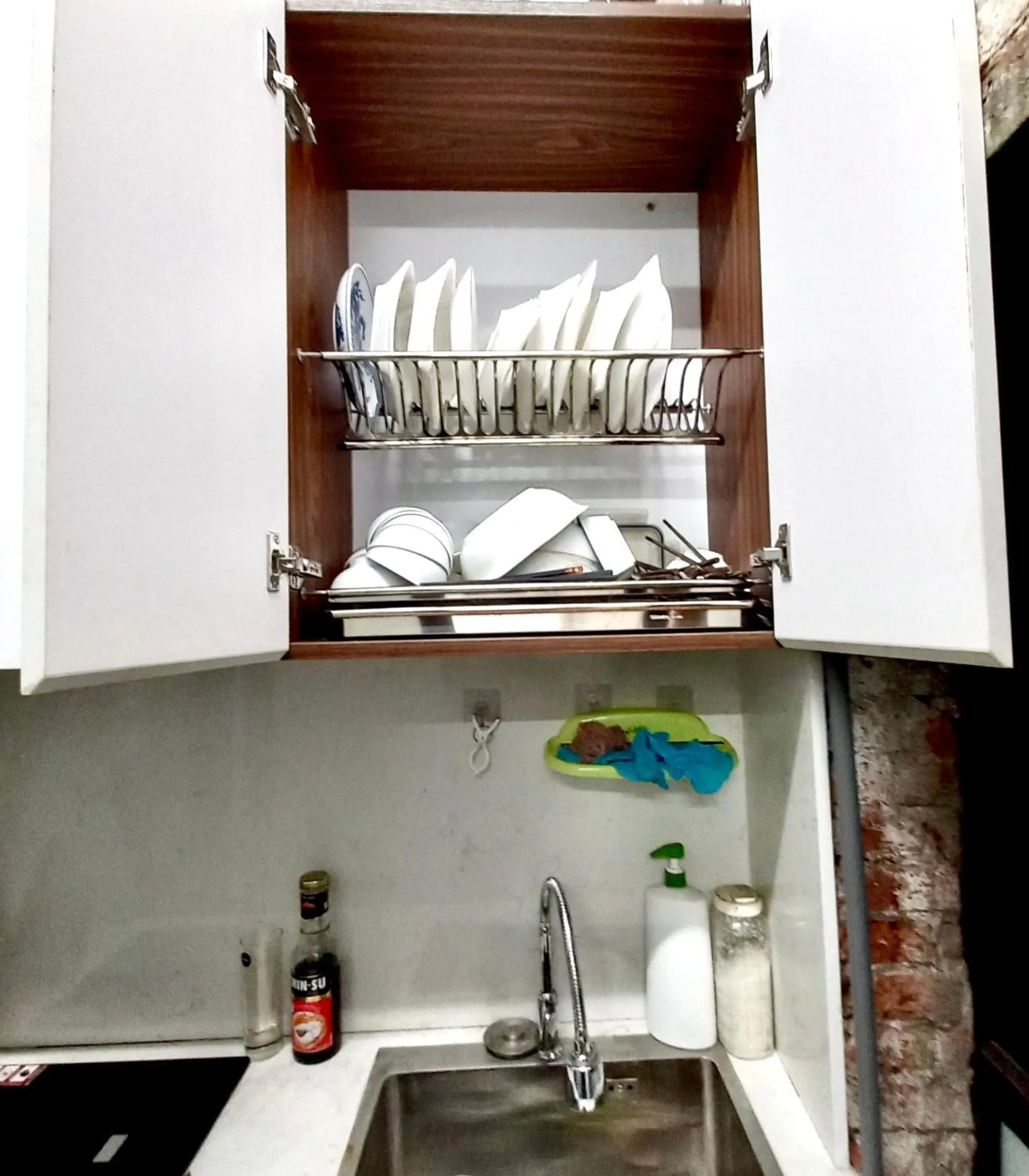 Kitchen or kitchenette in Amelié Homestay