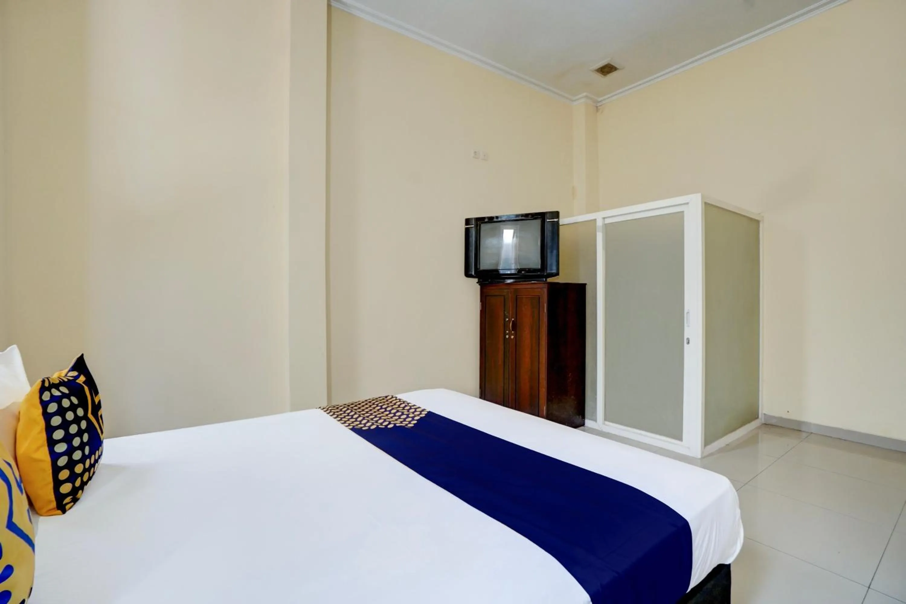 Bedroom, Bed in SPOT ON 93210 Griya Kos Kanjeng Mami Syariah