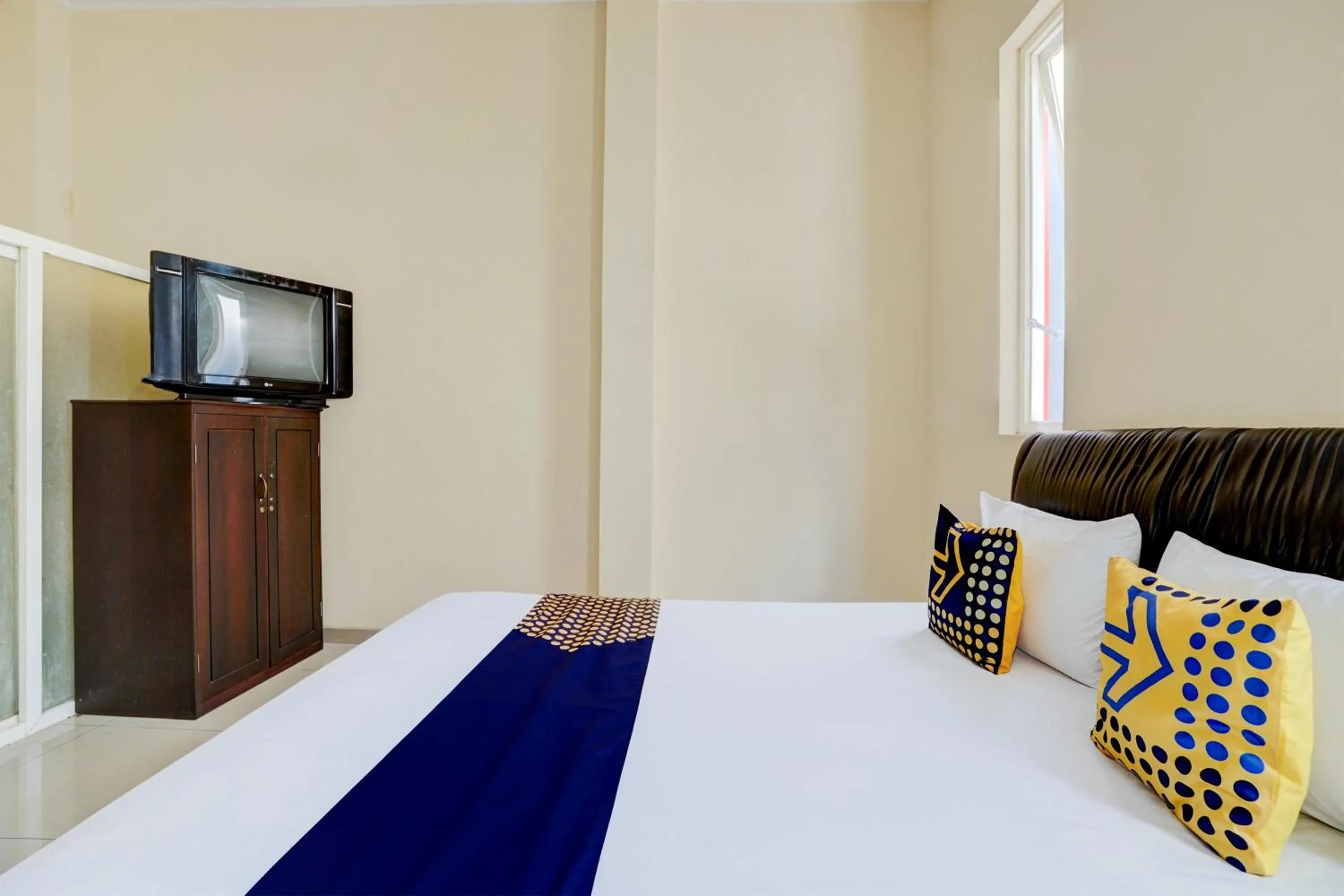 Bedroom, Bed in SPOT ON 93210 Griya Kos Kanjeng Mami Syariah