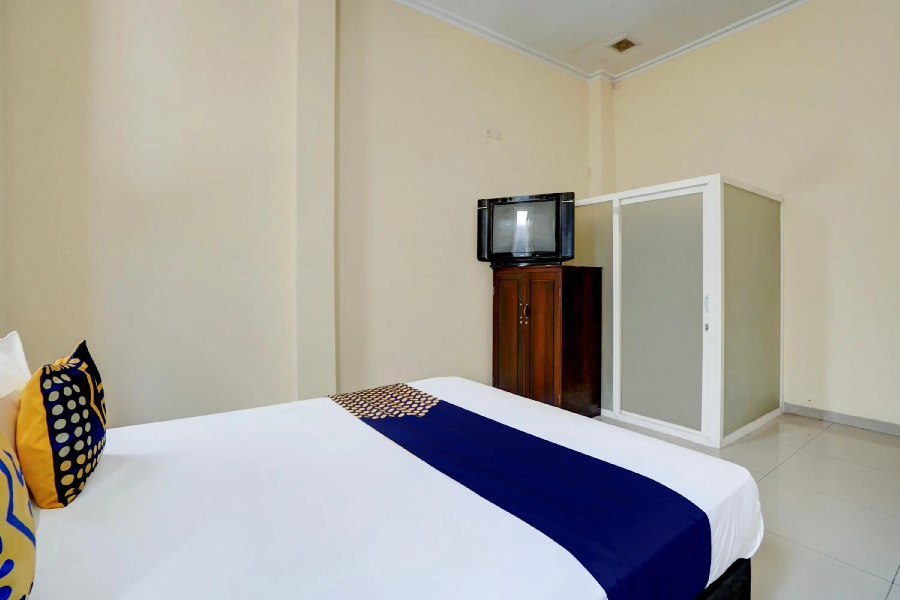 Bedroom, Bed in SPOT ON 93210 Griya Kos Kanjeng Mami Syariah