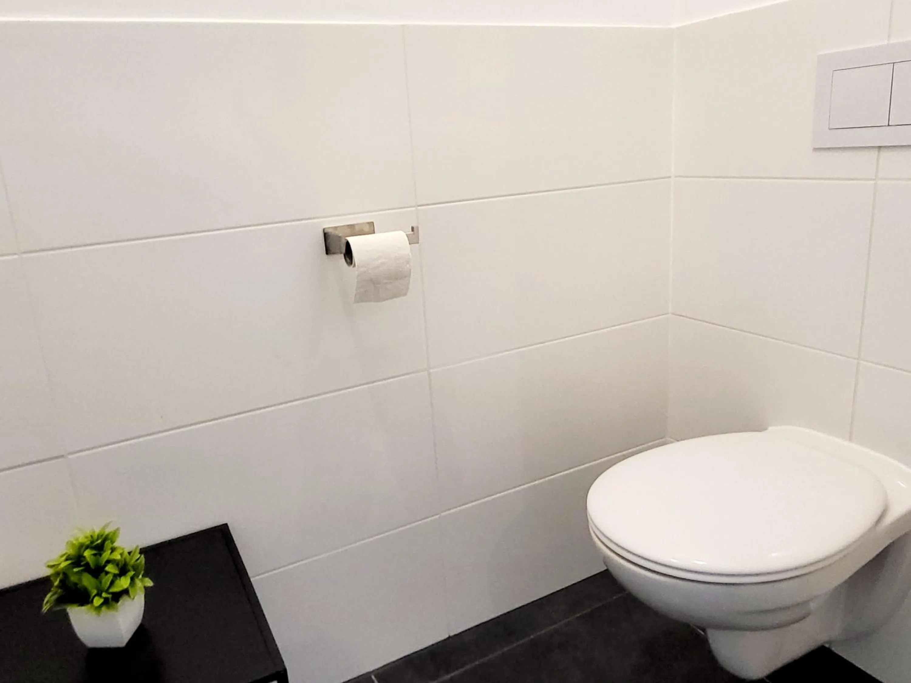 Sunny apartment with 1 balcony