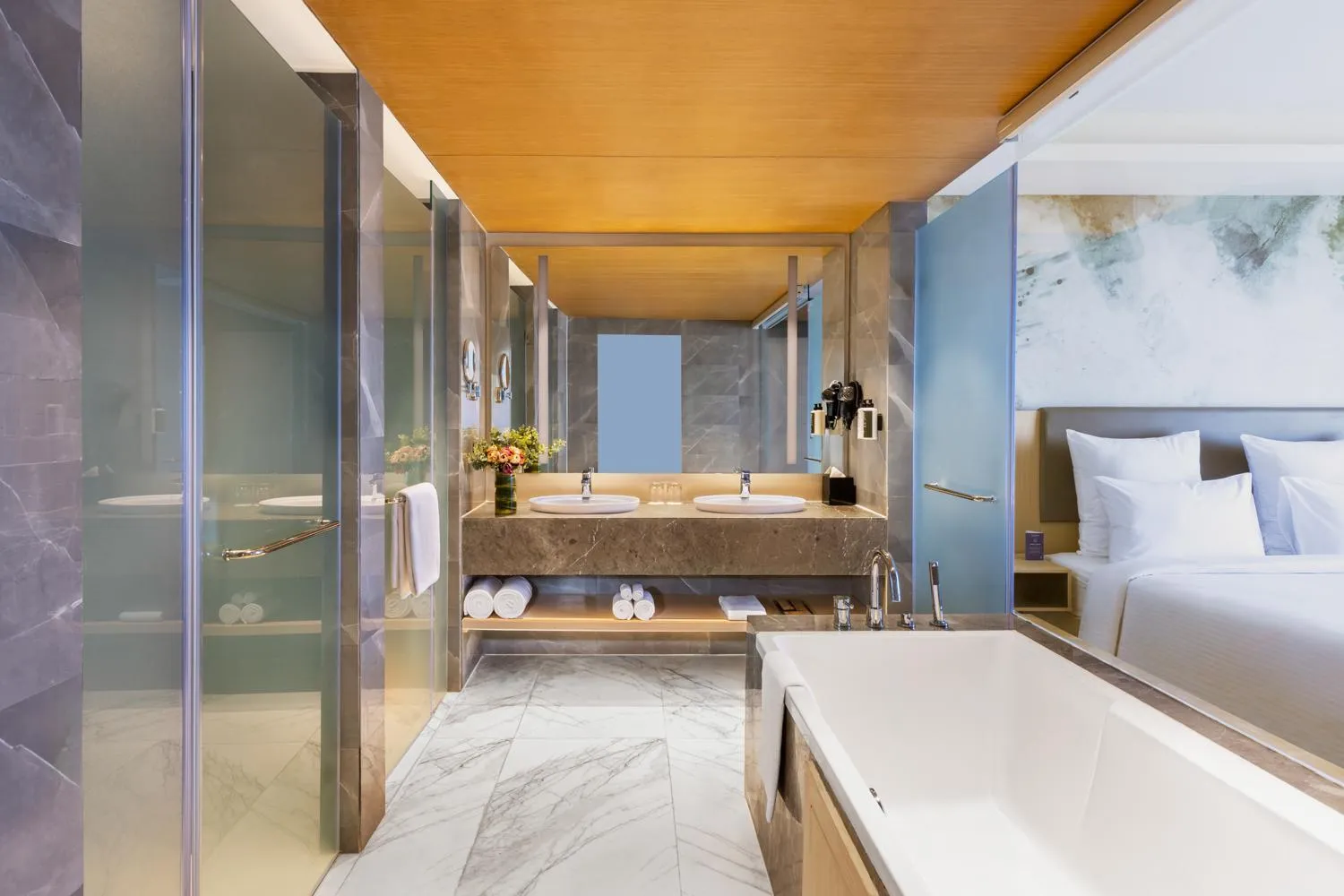 Bed in Novotel Jaipur Convention Centre