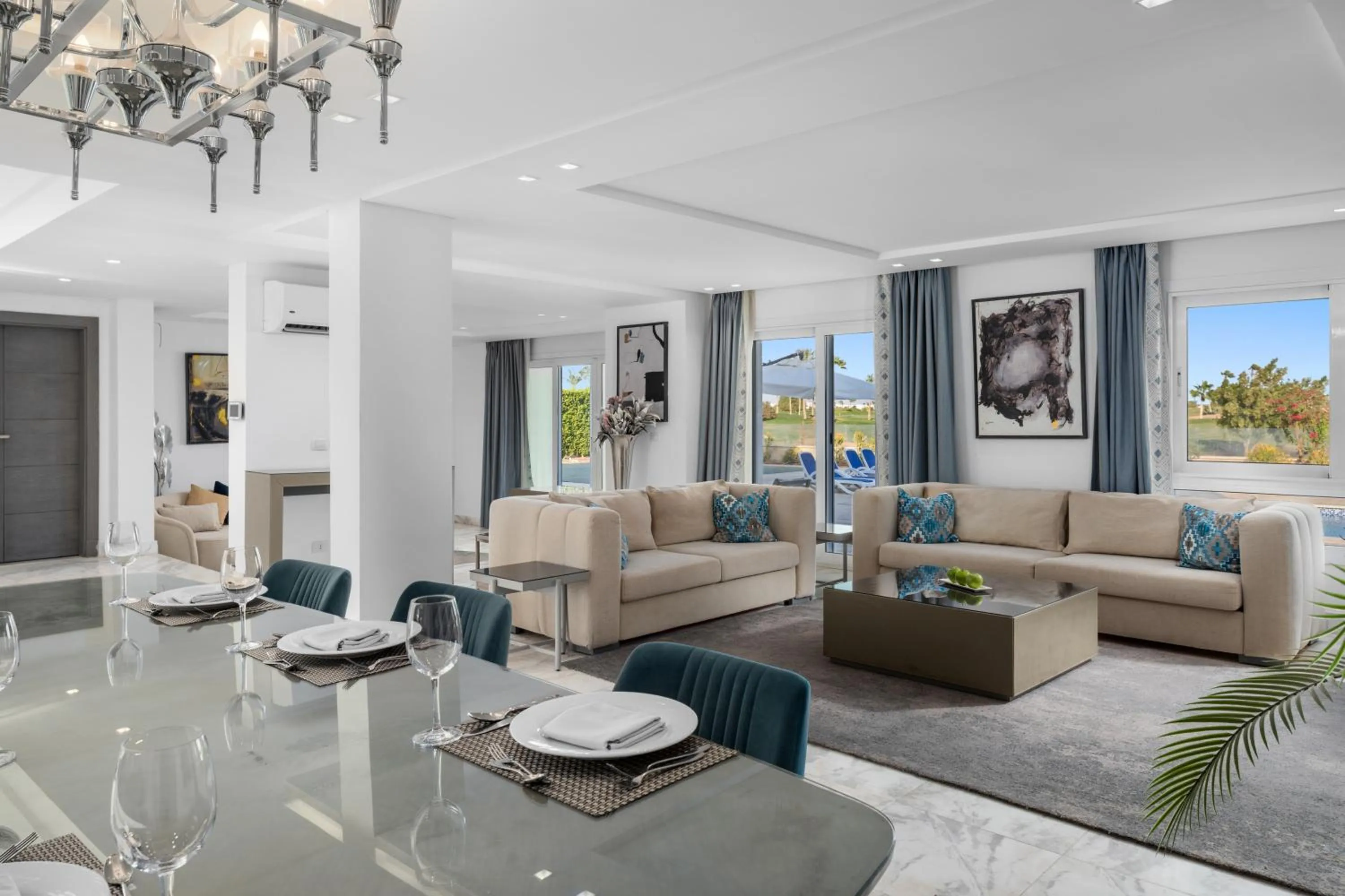 Seating area in Pickalbatros Golf Luxury Suites - All Inclusive