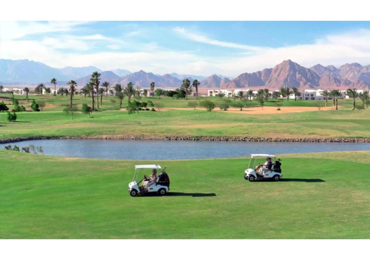 Golfcourse in Pickalbatros Golf Luxury Suites - All Inclusive