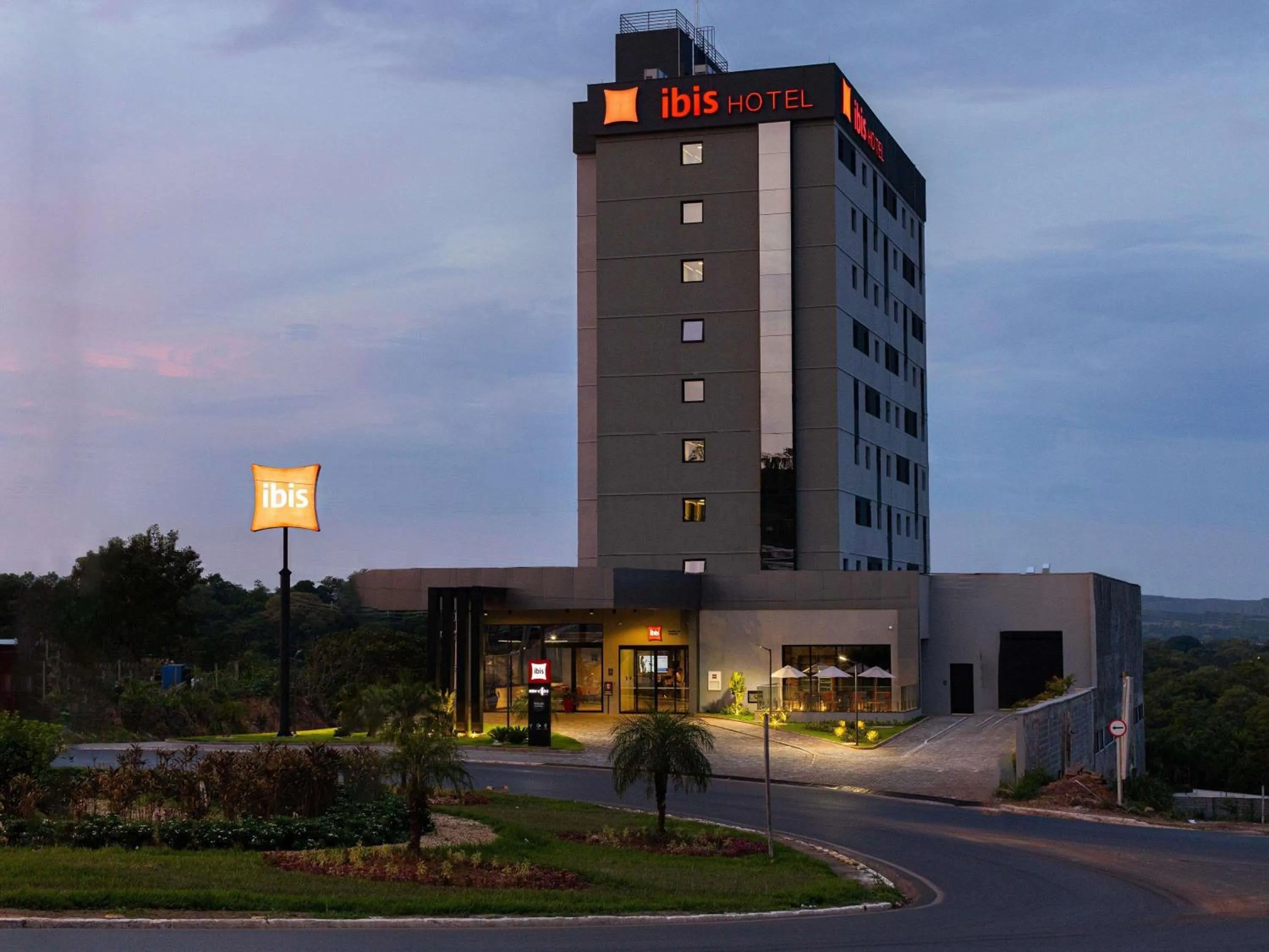 Property building in ibis Barra do Garças