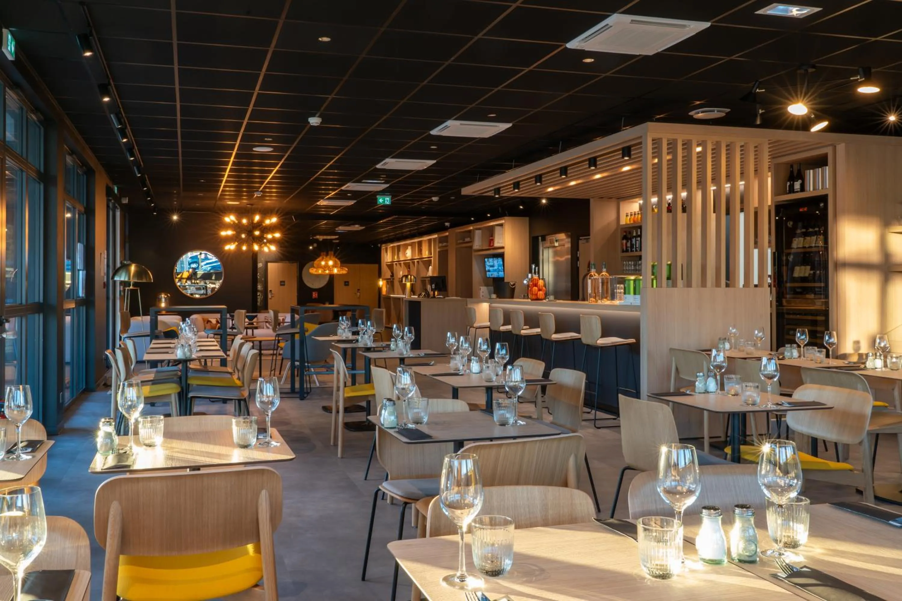 Restaurant/places to eat in ibis Saint Paul Trois Chateaux