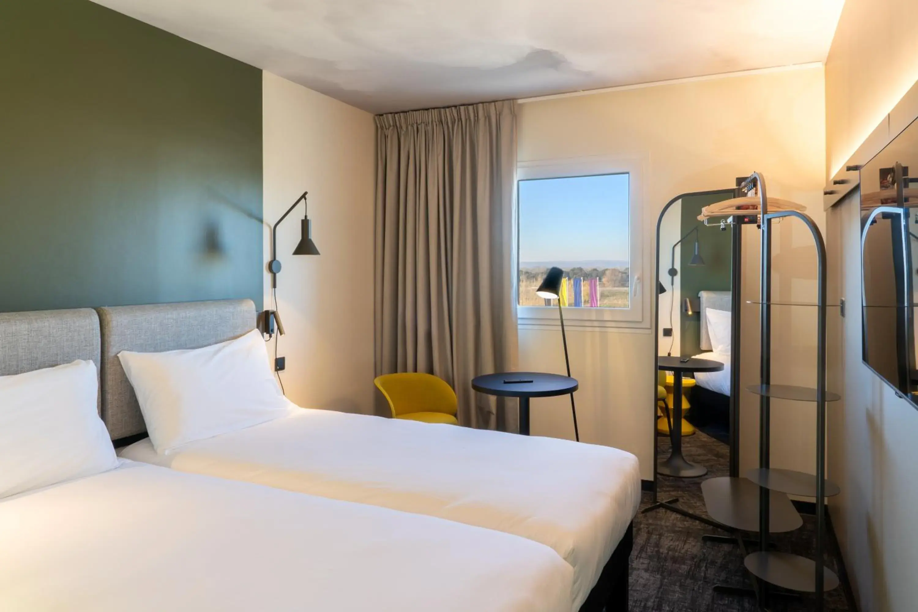 Standard Twin Room in ibis Saint Paul Trois Chateaux Standard Twin Room in ibis Saint Paul Trois Chateaux