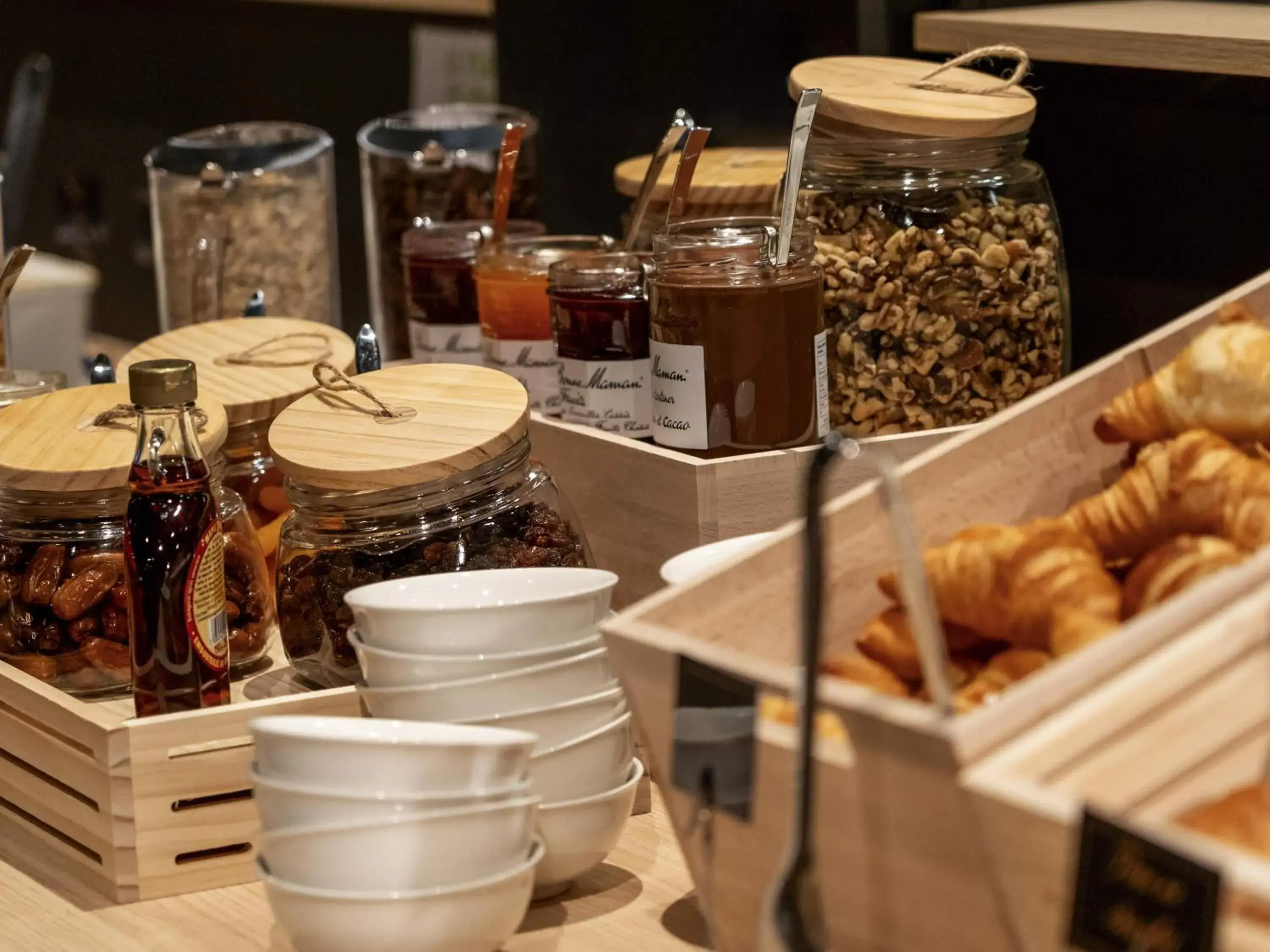 Breakfast in ibis Saint Paul Trois Chateaux Breakfast in ibis Saint Paul Trois Chateaux