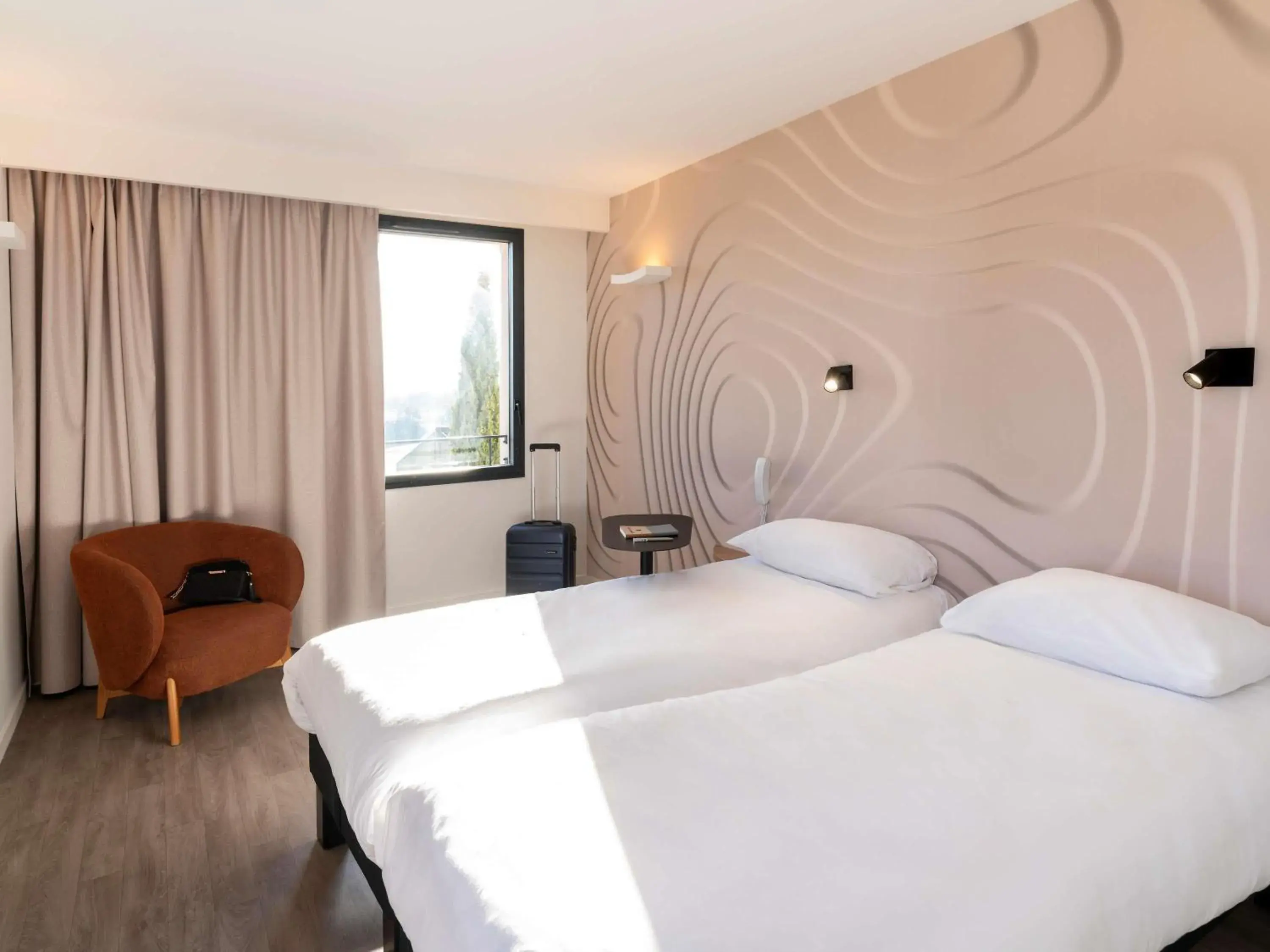 Bedroom, Bed in ibis Styles Cabriès Aix-en-Provence TGV Bedroom, Bed in ibis Styles Cabriès Aix-en-Provence TGV