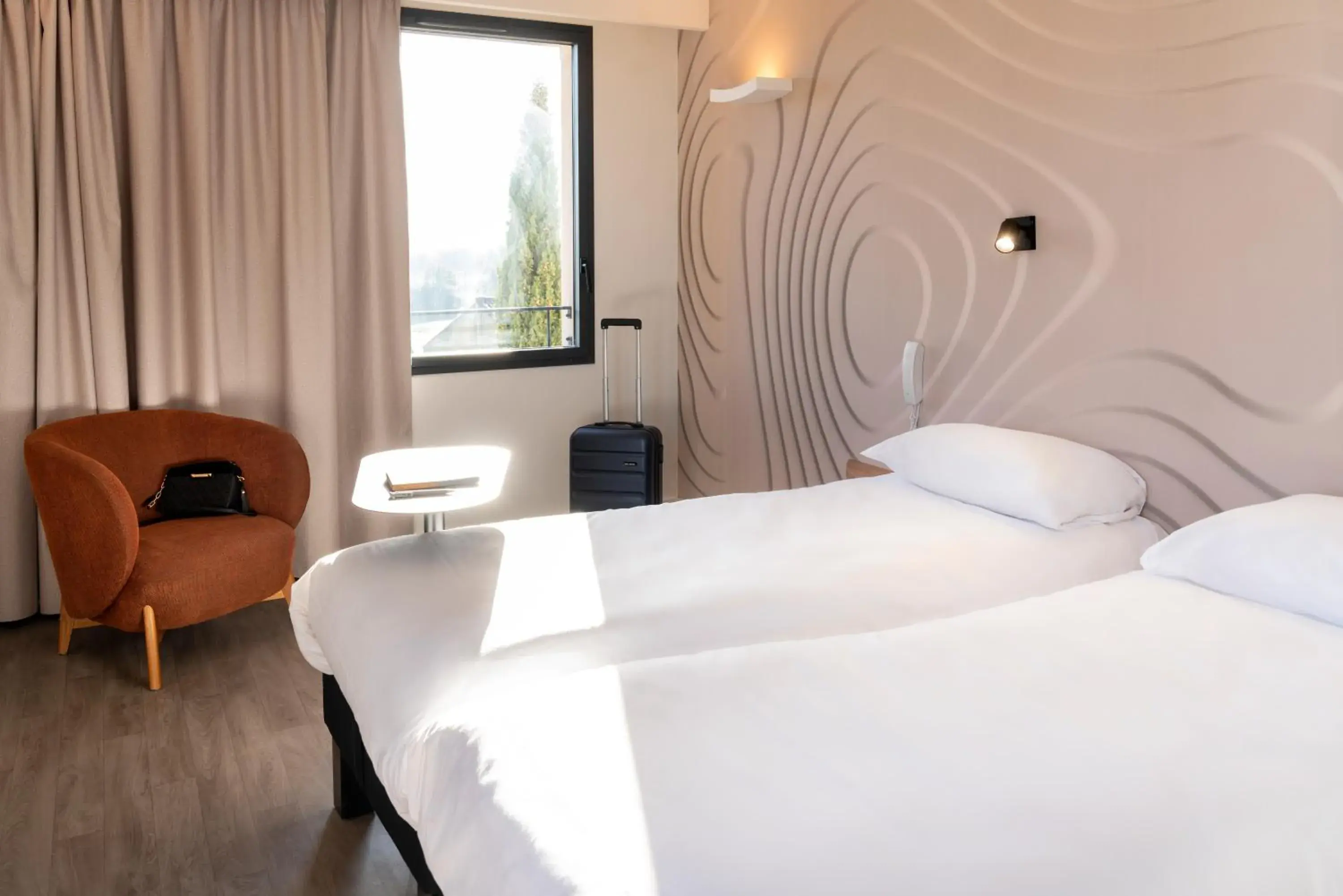 Property building, Bed in ibis Styles Cabriès Aix-en-Provence TGV Property building, Bed in ibis Styles Cabriès Aix-en-Provence TGV