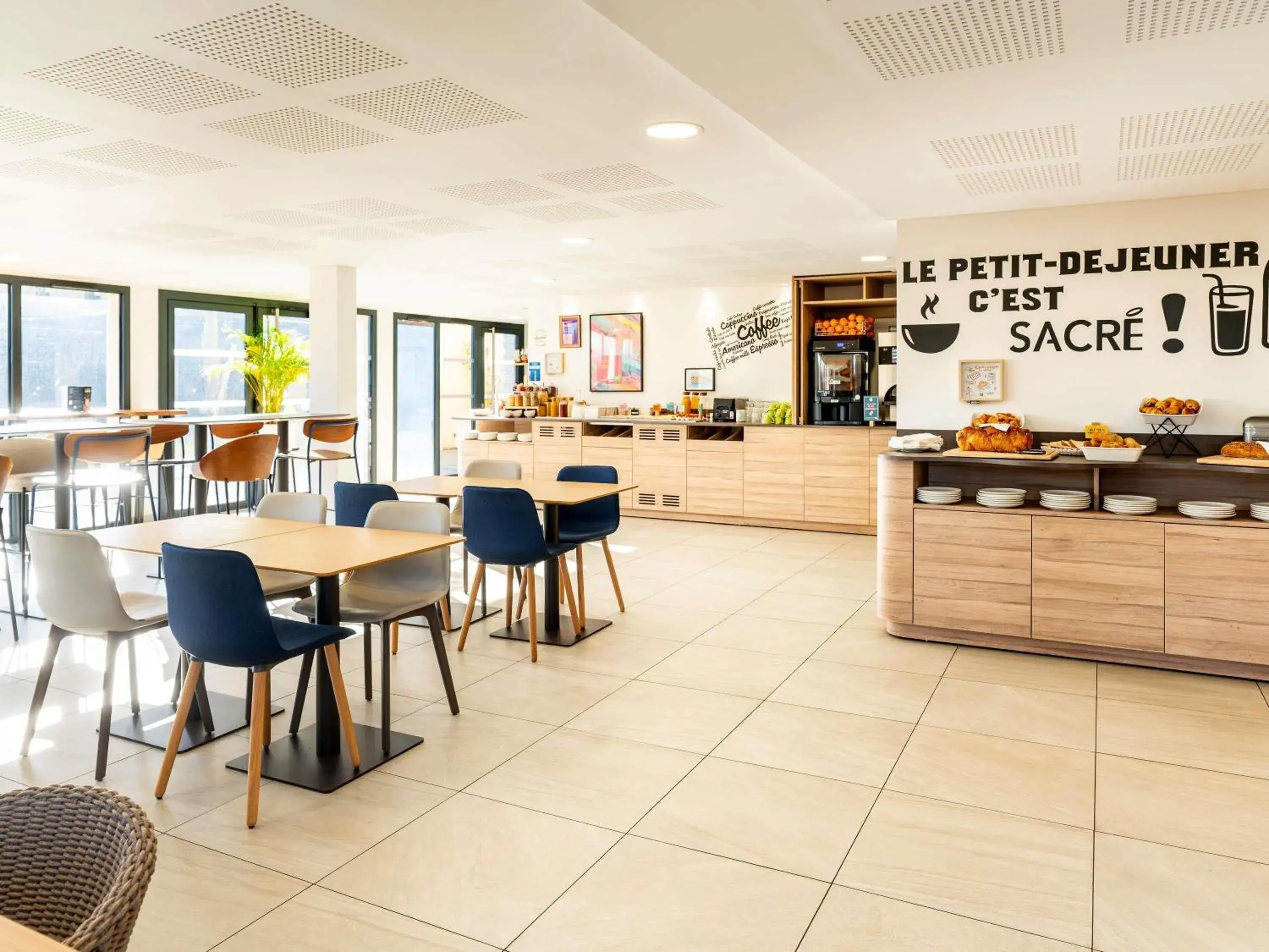 Breakfast in ibis Styles Cabriès Aix-en-Provence TGV Breakfast in ibis Styles Cabriès Aix-en-Provence TGV