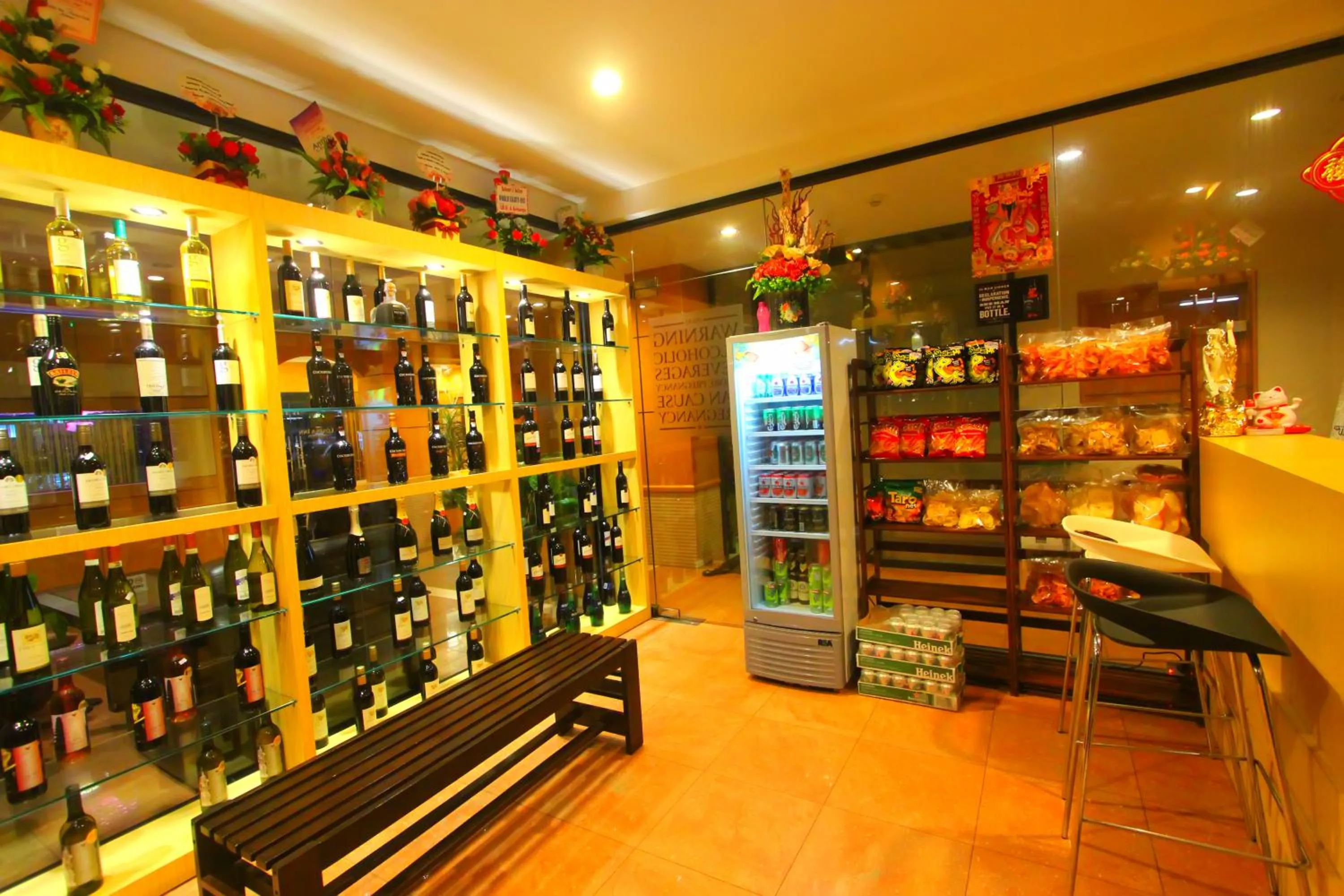 Alcoholic drinks in Lovina Inn Penuin