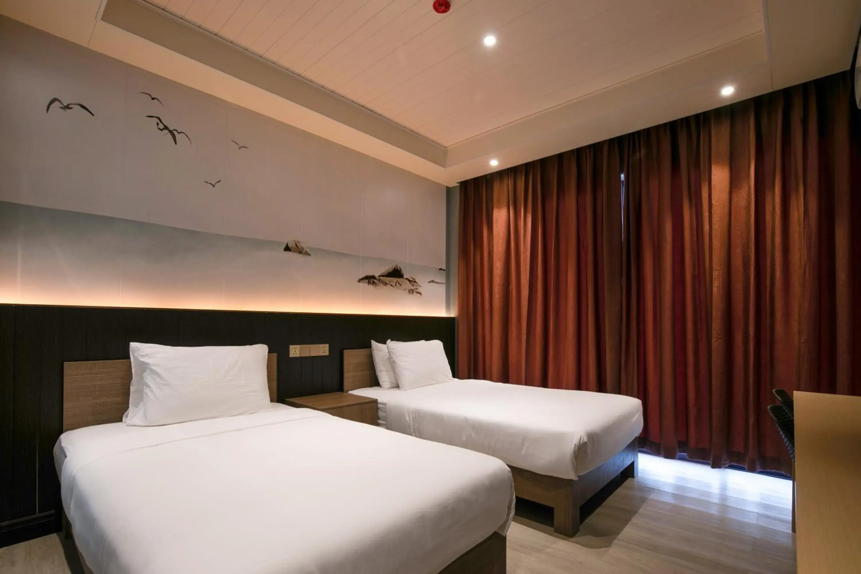 Deluxe Twin Room in W Golf Resort Deluxe Twin Room in W Golf Resort